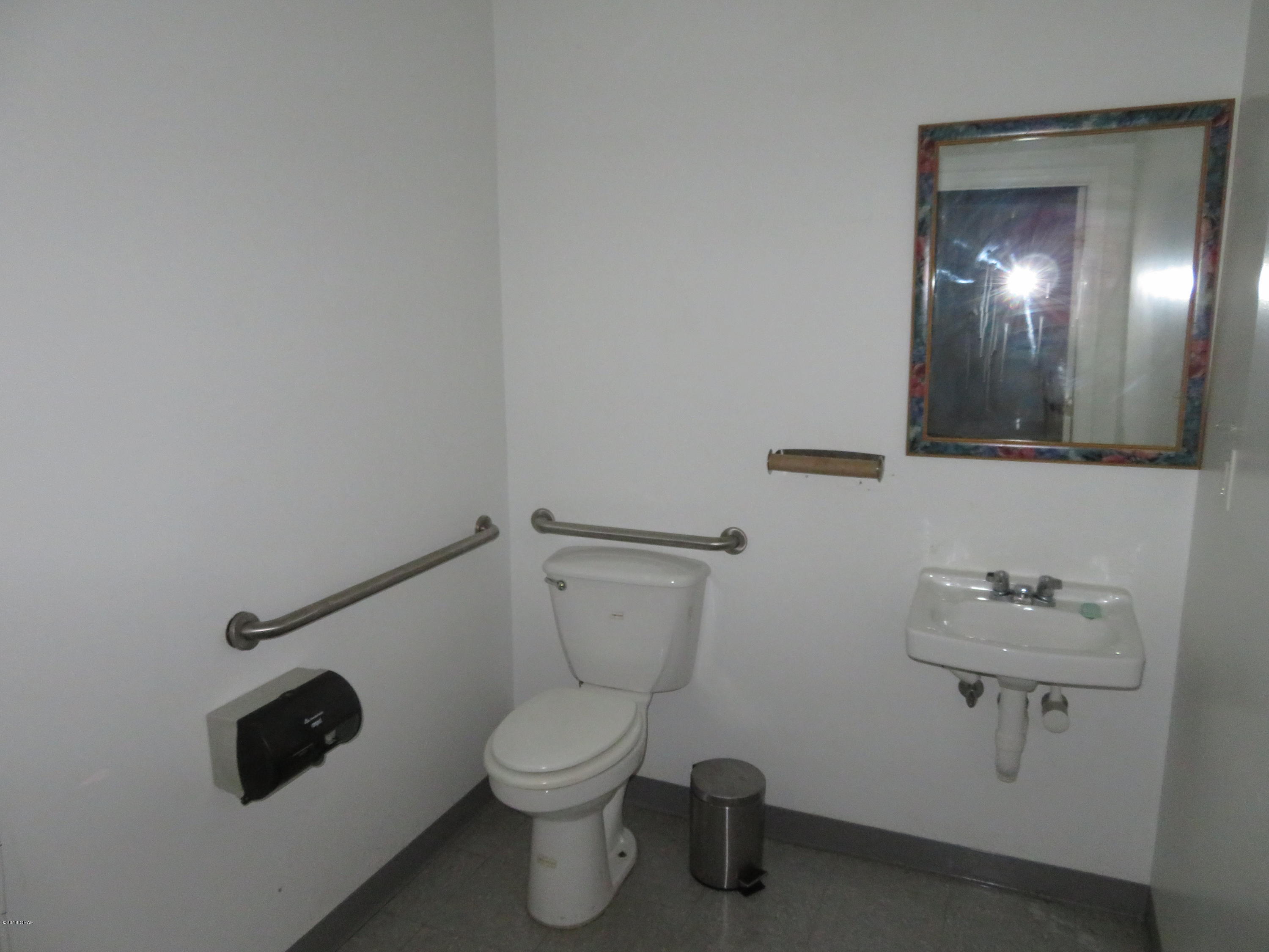 No Named Subdivision - Commercial Lease