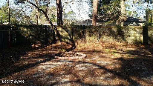 Pitts 1st Addto Parker - Residential Lease