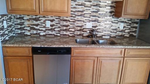 Pitts 1st Addto Parker - Residential Lease