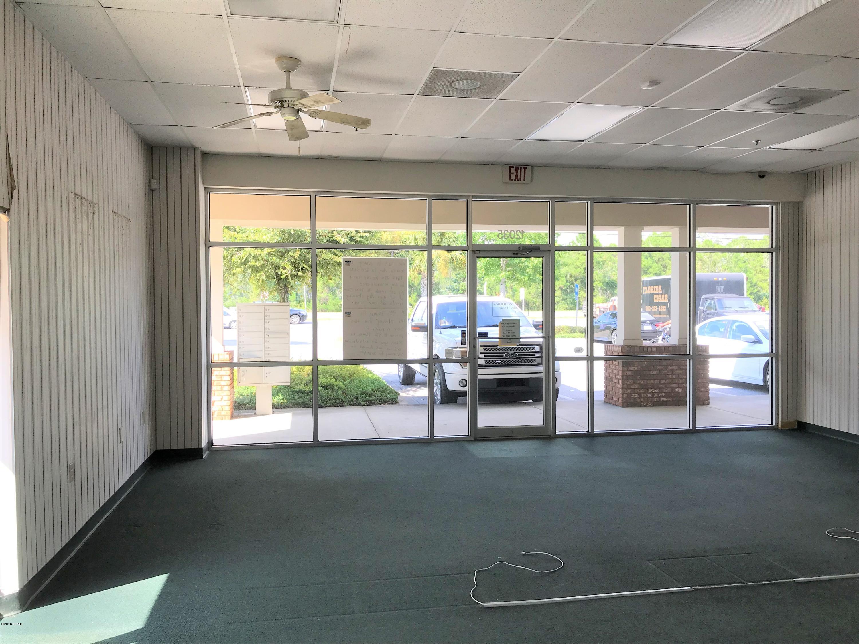 Lyndell Commercial Park - Commercial Lease