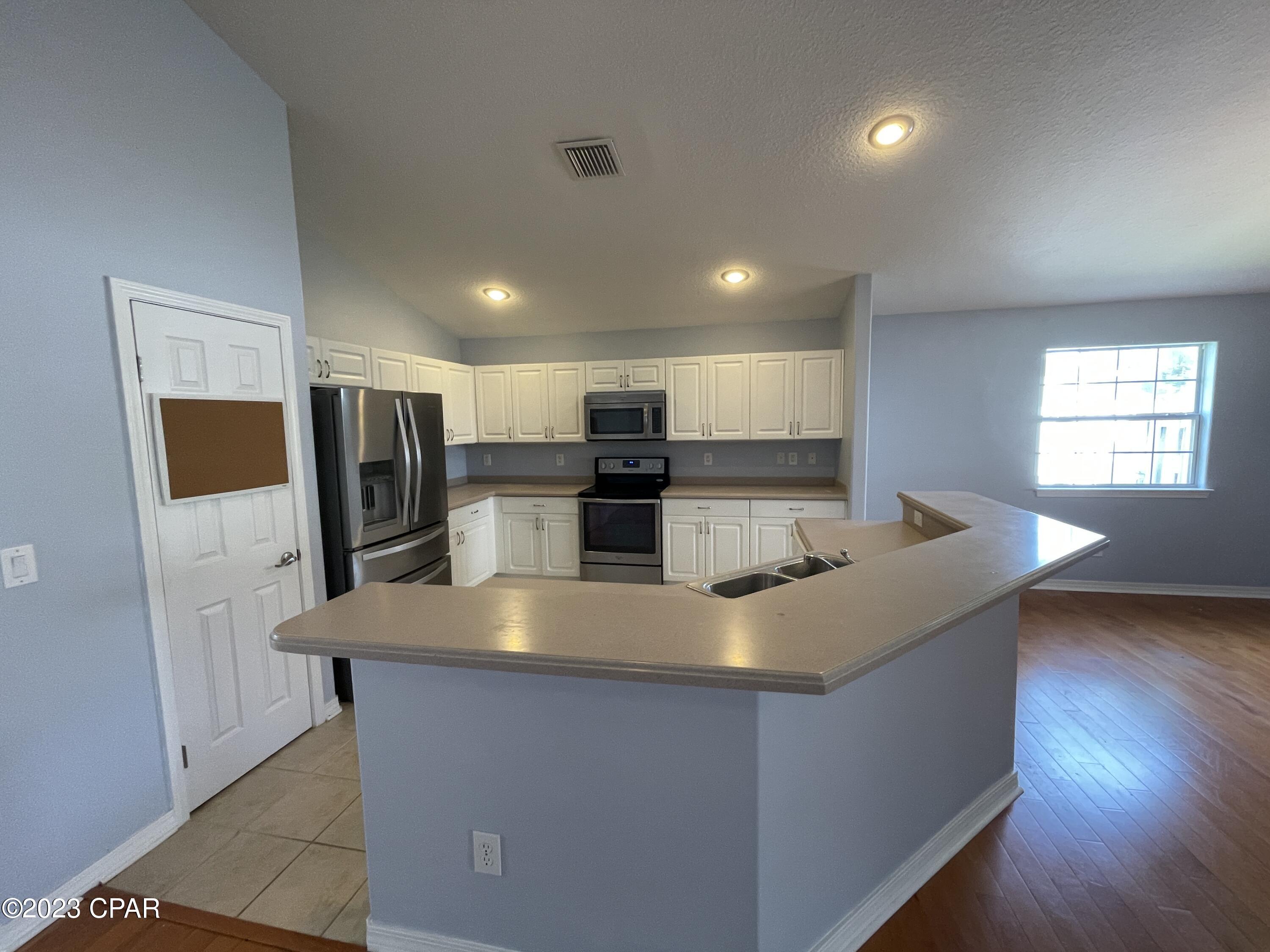 Palmetto Trace Phase 2 - Residential Lease