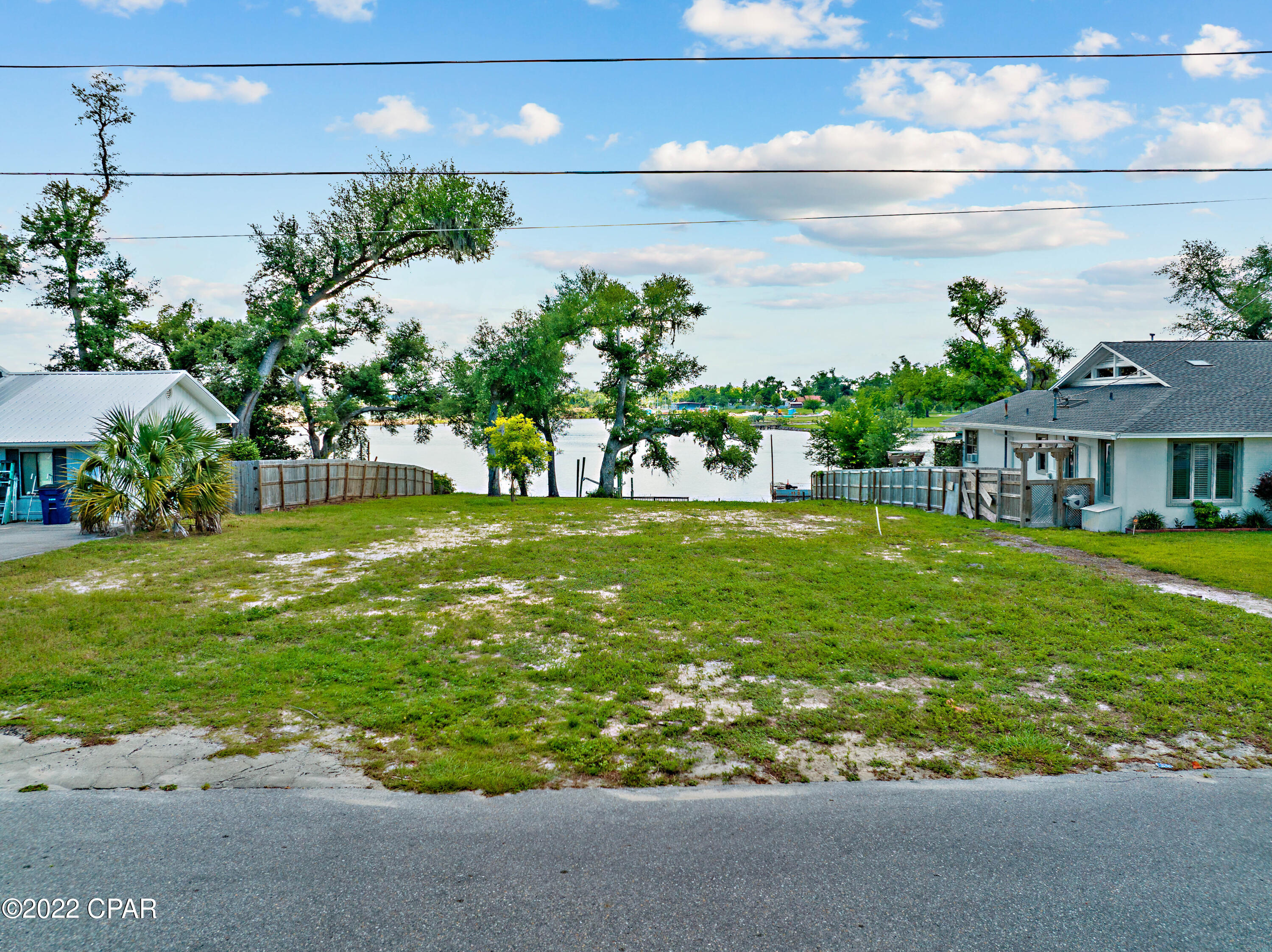 Cove Terrace 2nd Add - Land