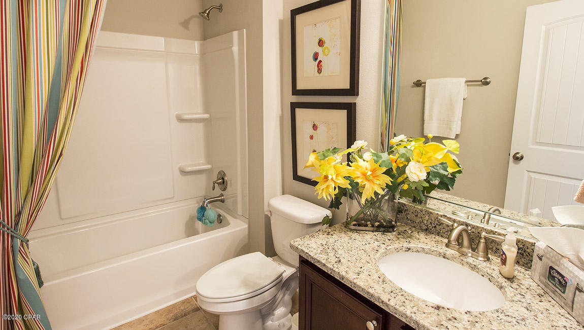 Emerald Cove Villas - Residential