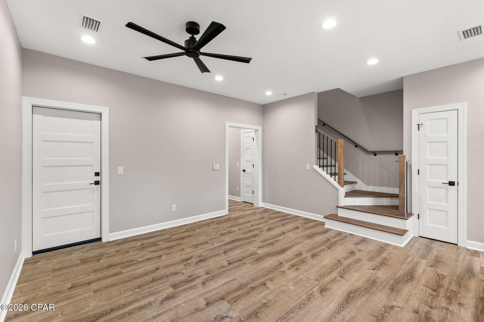 [No Recorded Subdiv] - Residential Lease