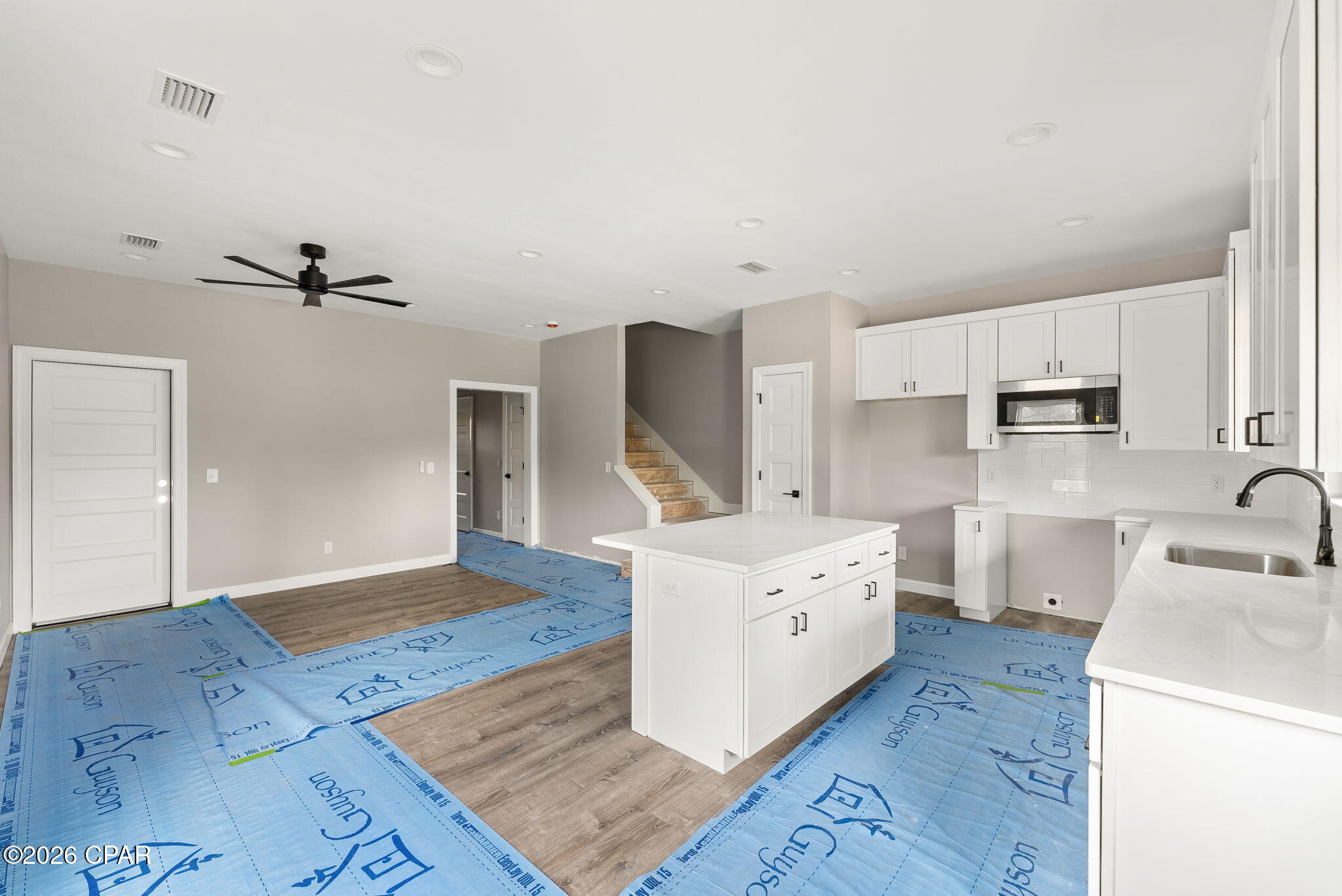 [No Recorded Subdiv] - Residential Lease