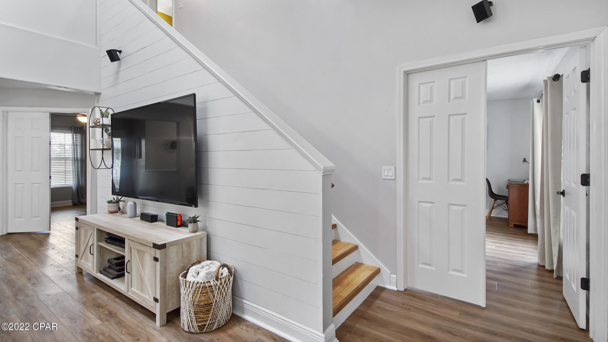 Rolling Hills - Residential