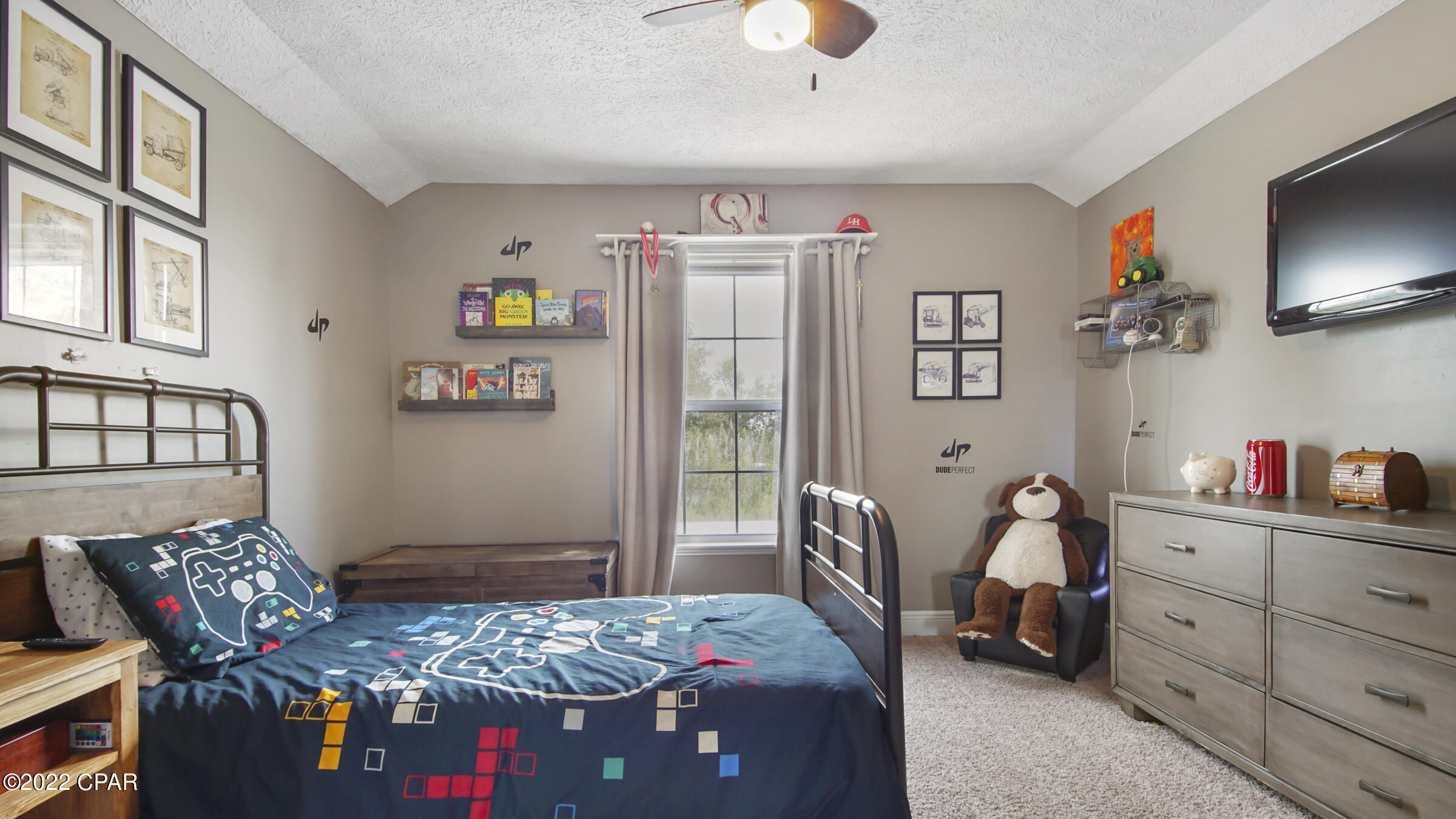 Rolling Hills - Residential