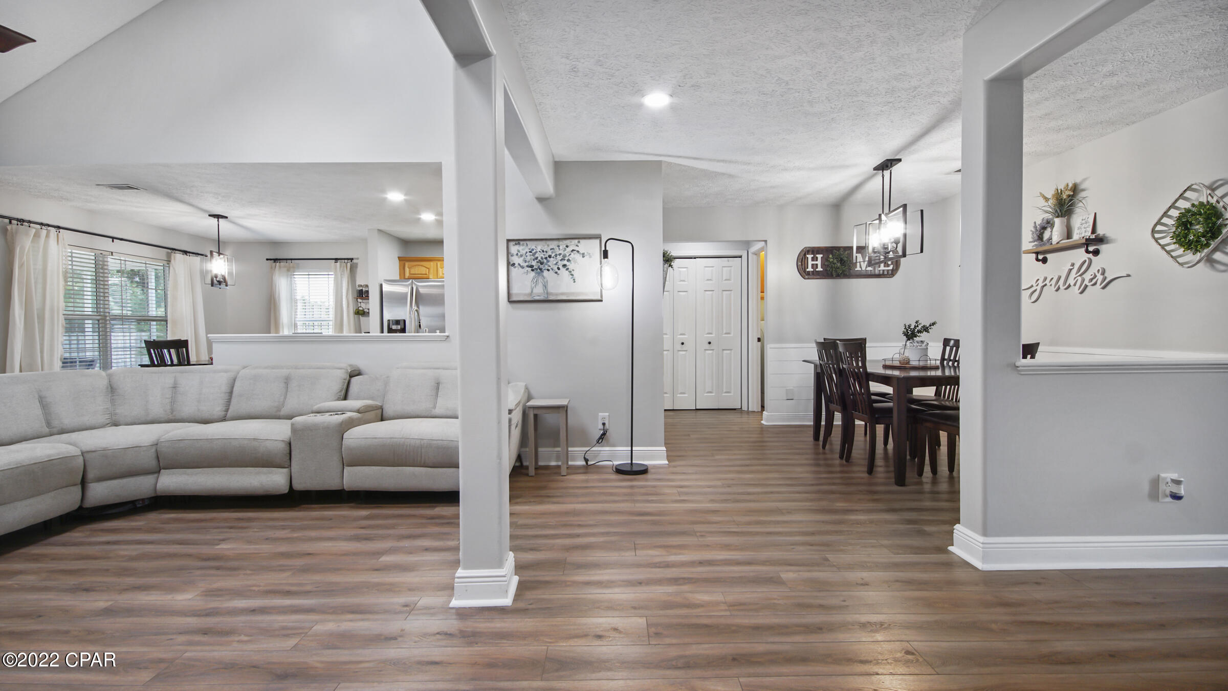 Rolling Hills - Residential