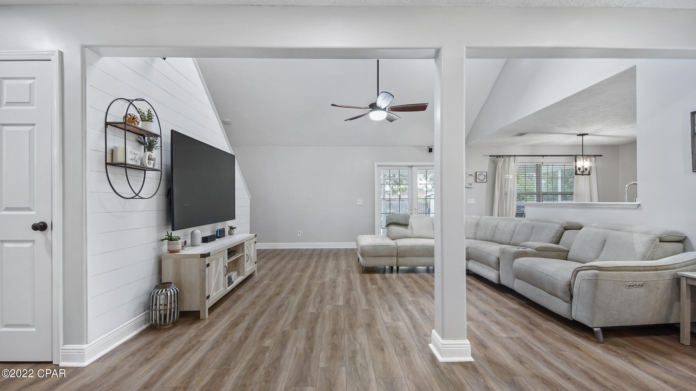 Rolling Hills - Residential