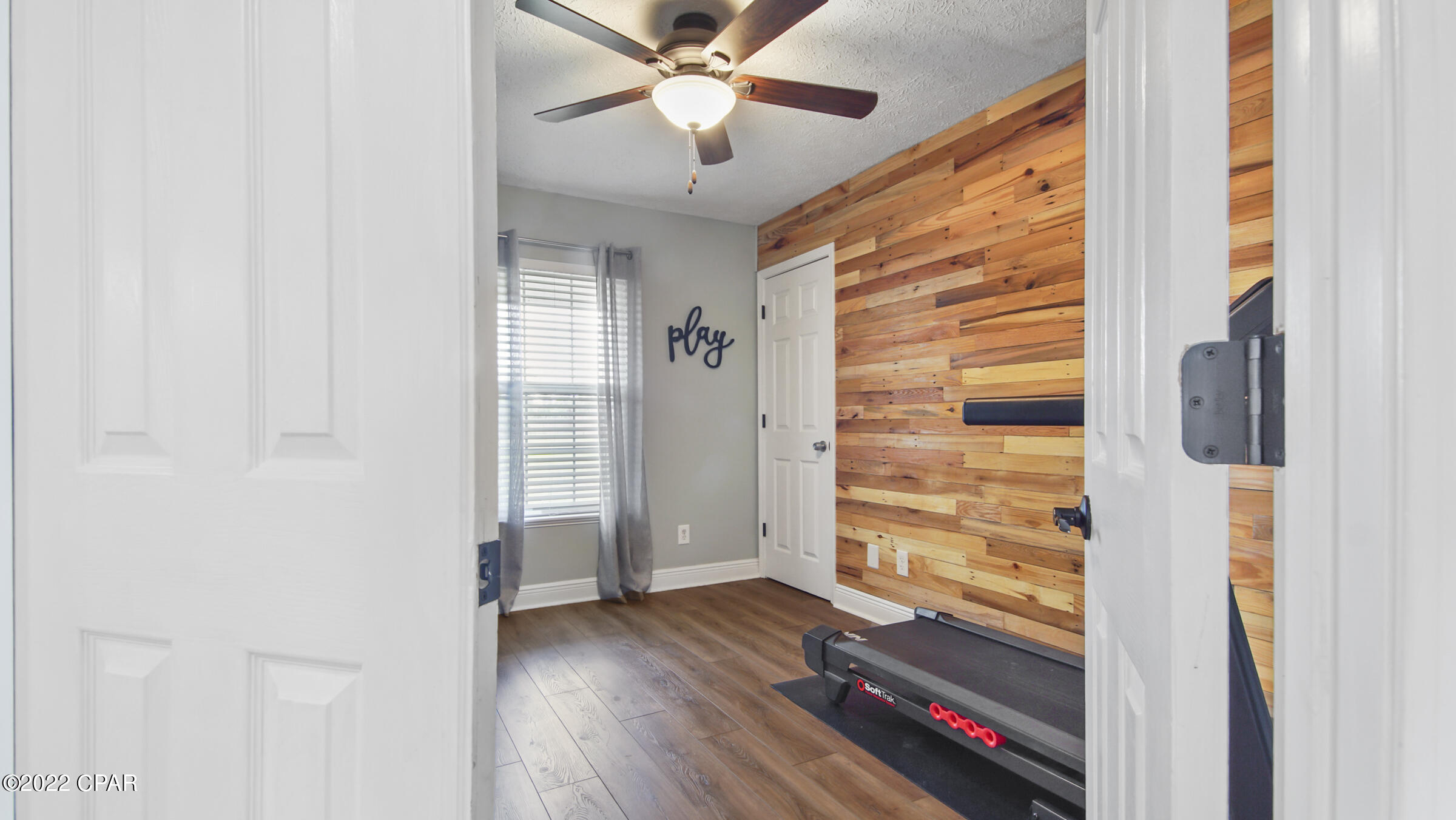 Rolling Hills - Residential