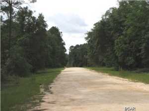 Compass Lake In The Hills - Land