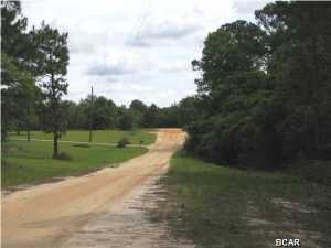 Compass Lake In The Hills - Land