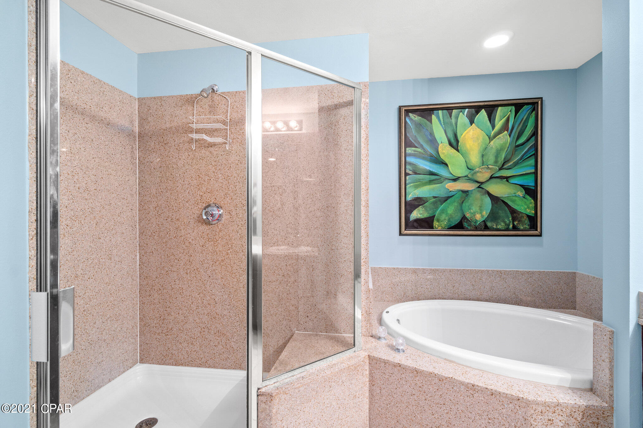 Laketown Wharf - Residential