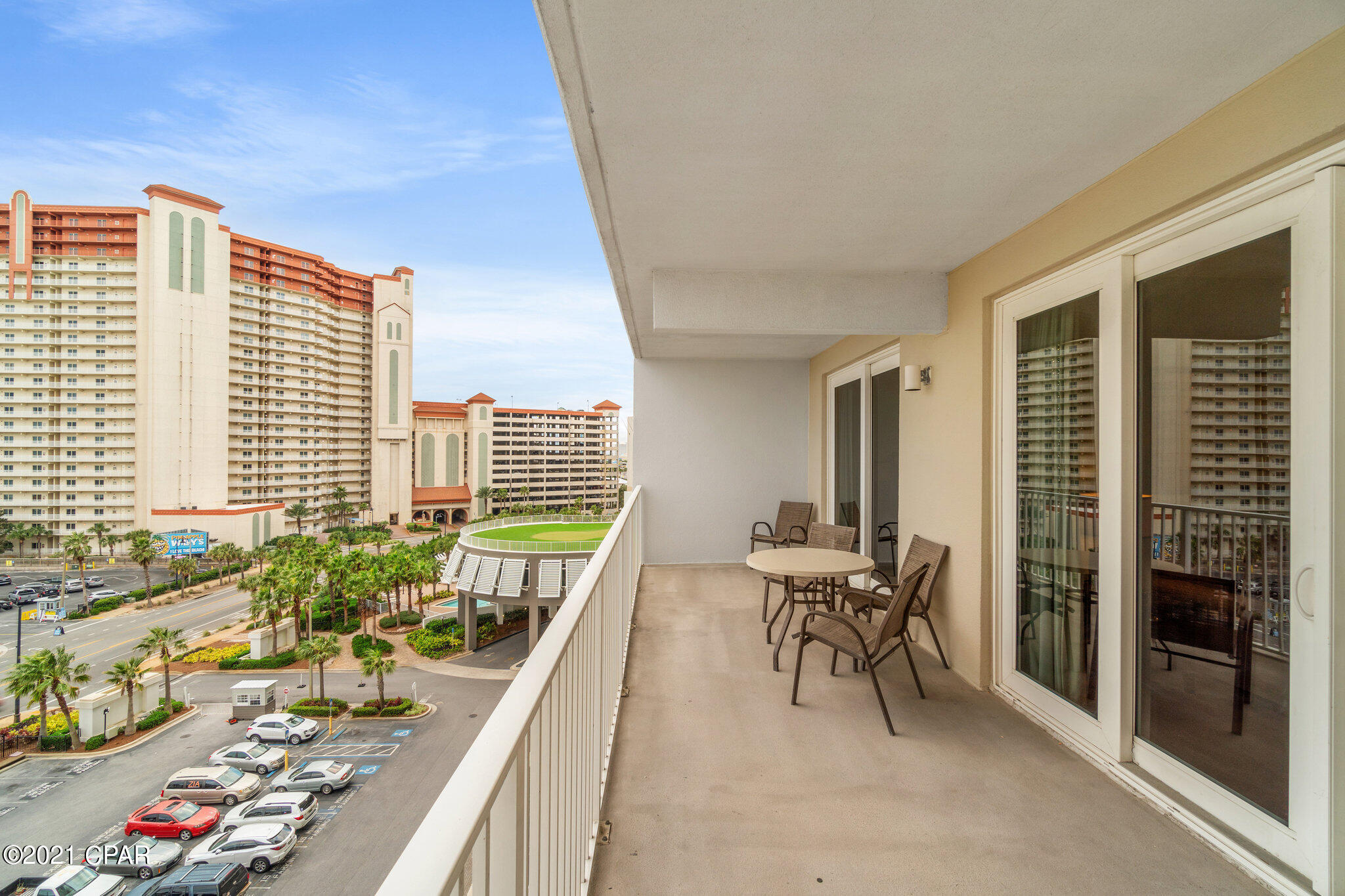 Laketown Wharf - Residential