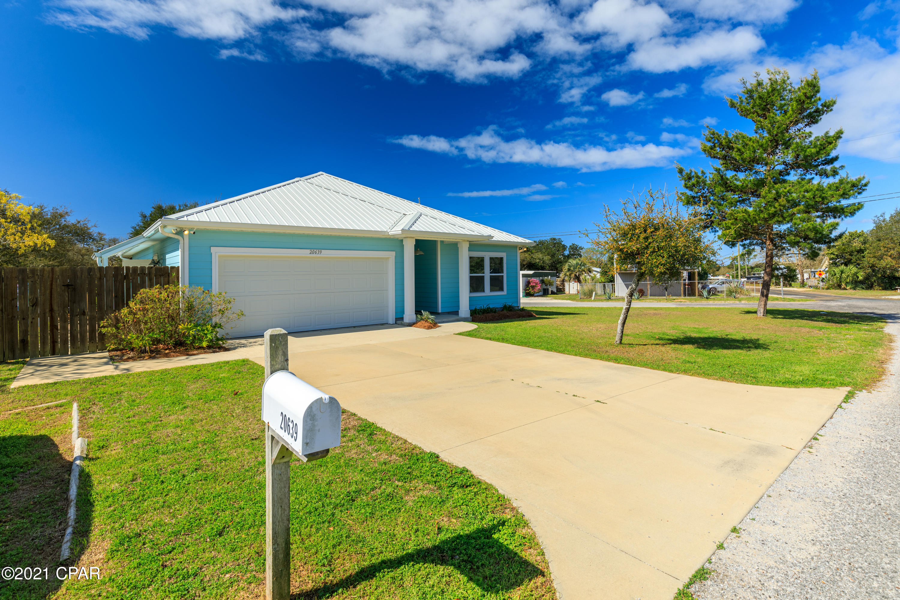 Laguna Beach Estates 7th Add - Residential