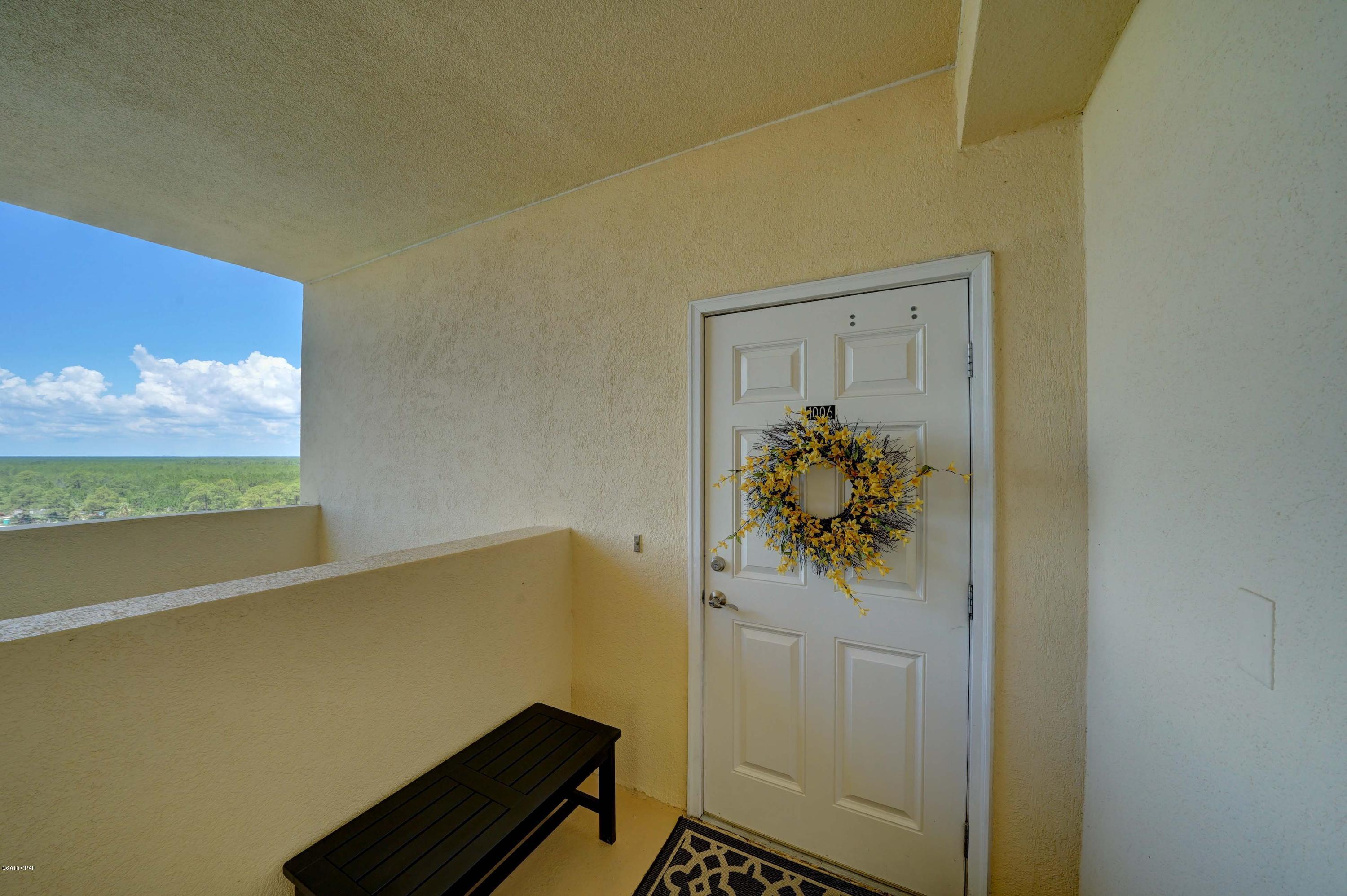 Hibiscus By The Bay - Residential