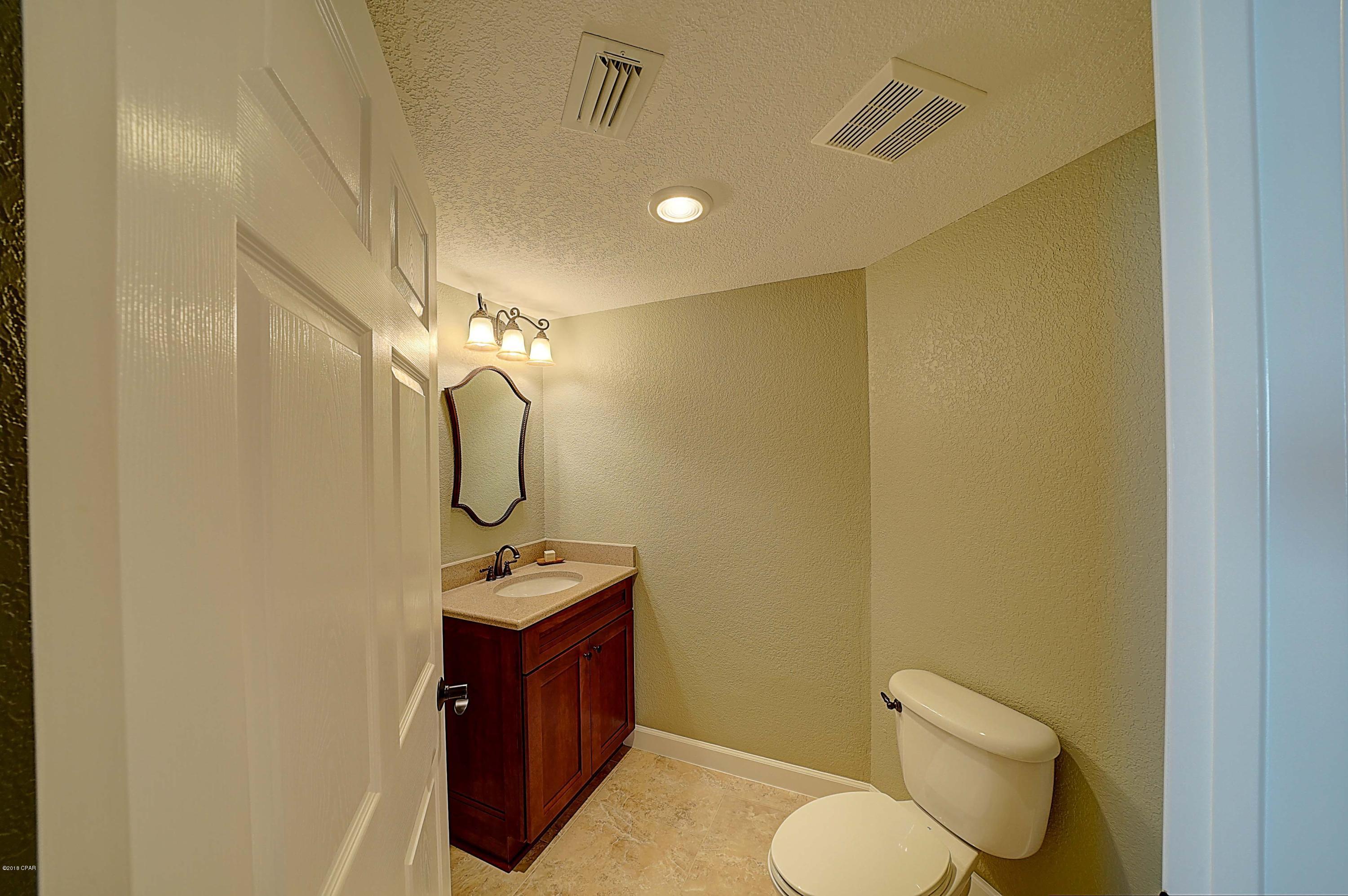 Hibiscus By The Bay - Residential