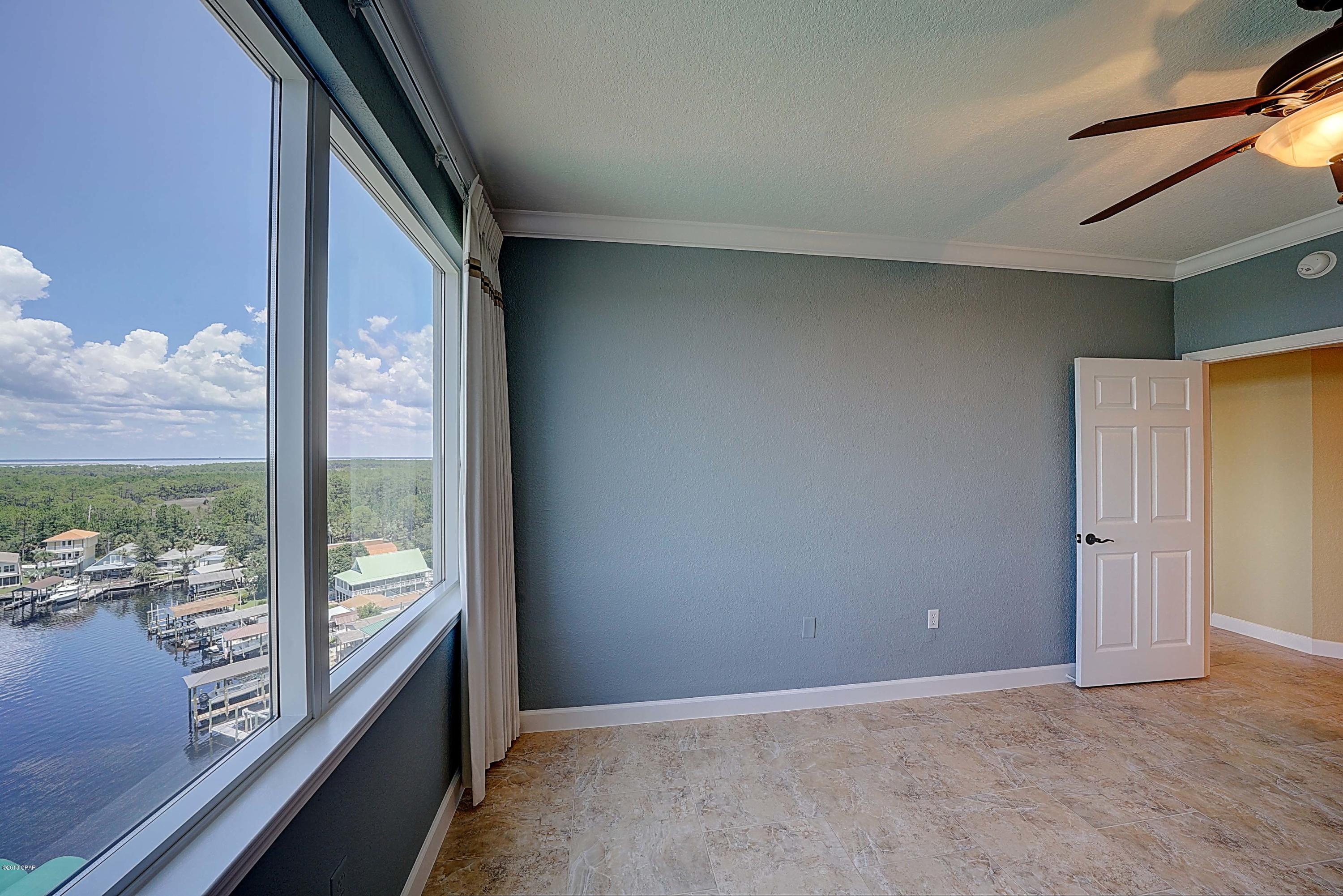 Hibiscus By The Bay - Residential