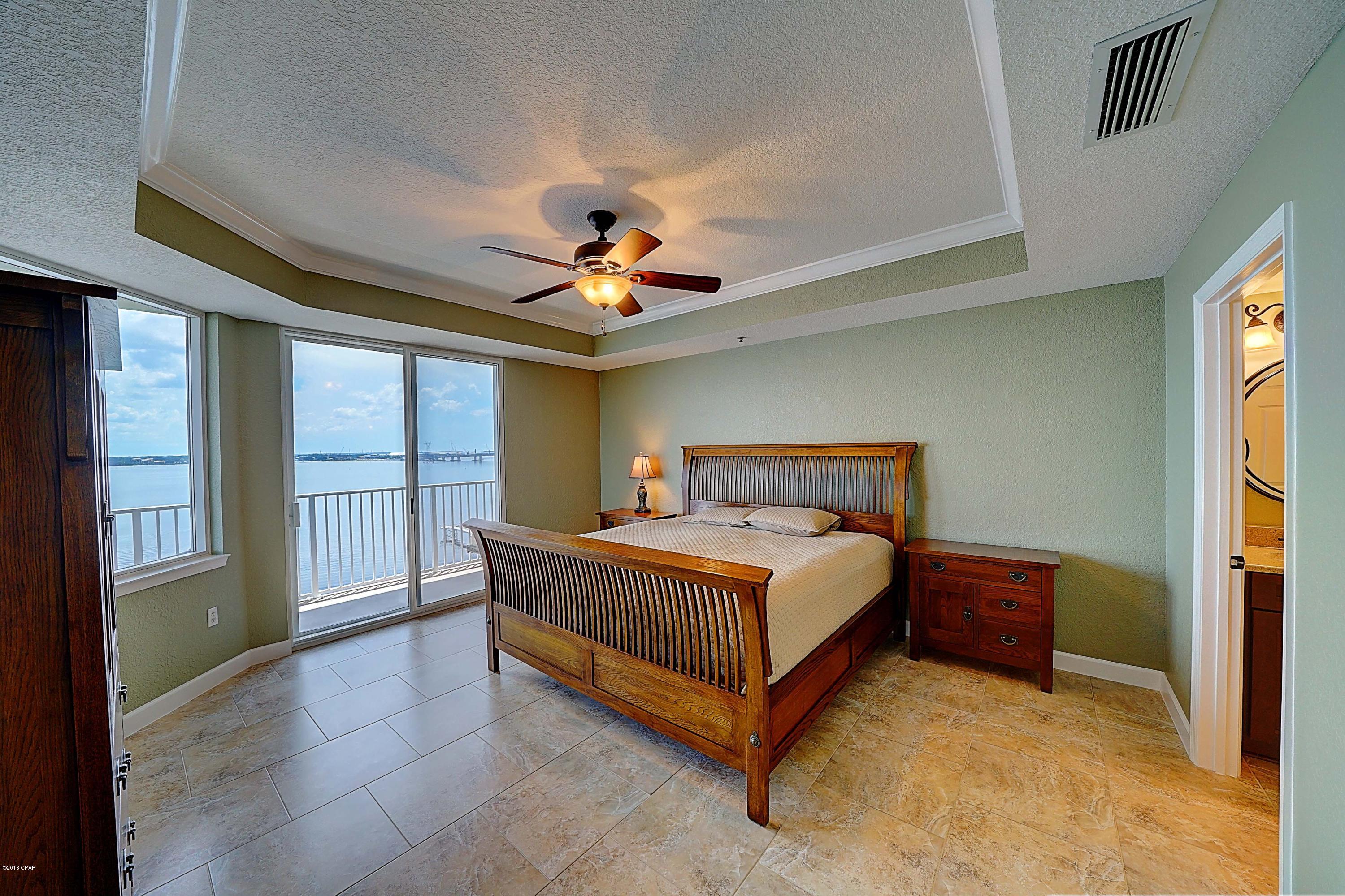 Hibiscus By The Bay - Residential