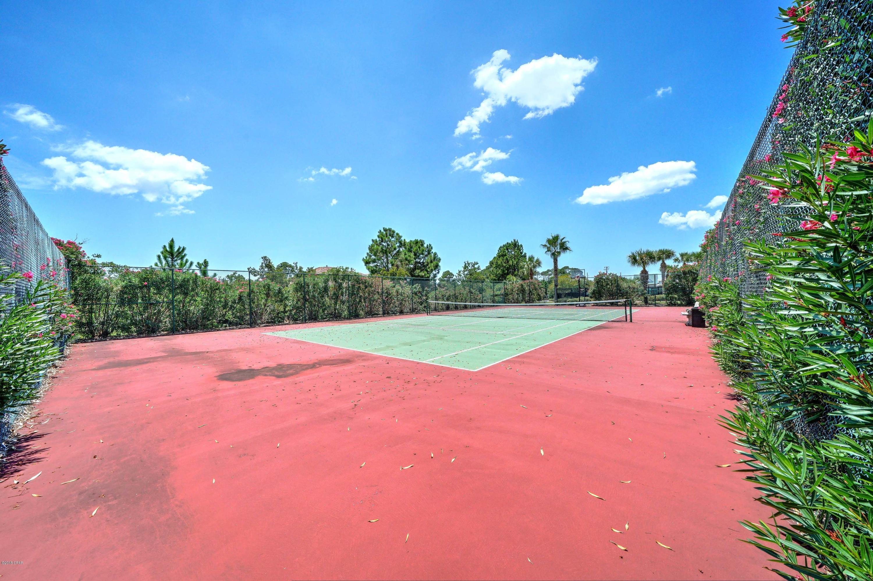 Hibiscus By The Bay - Residential