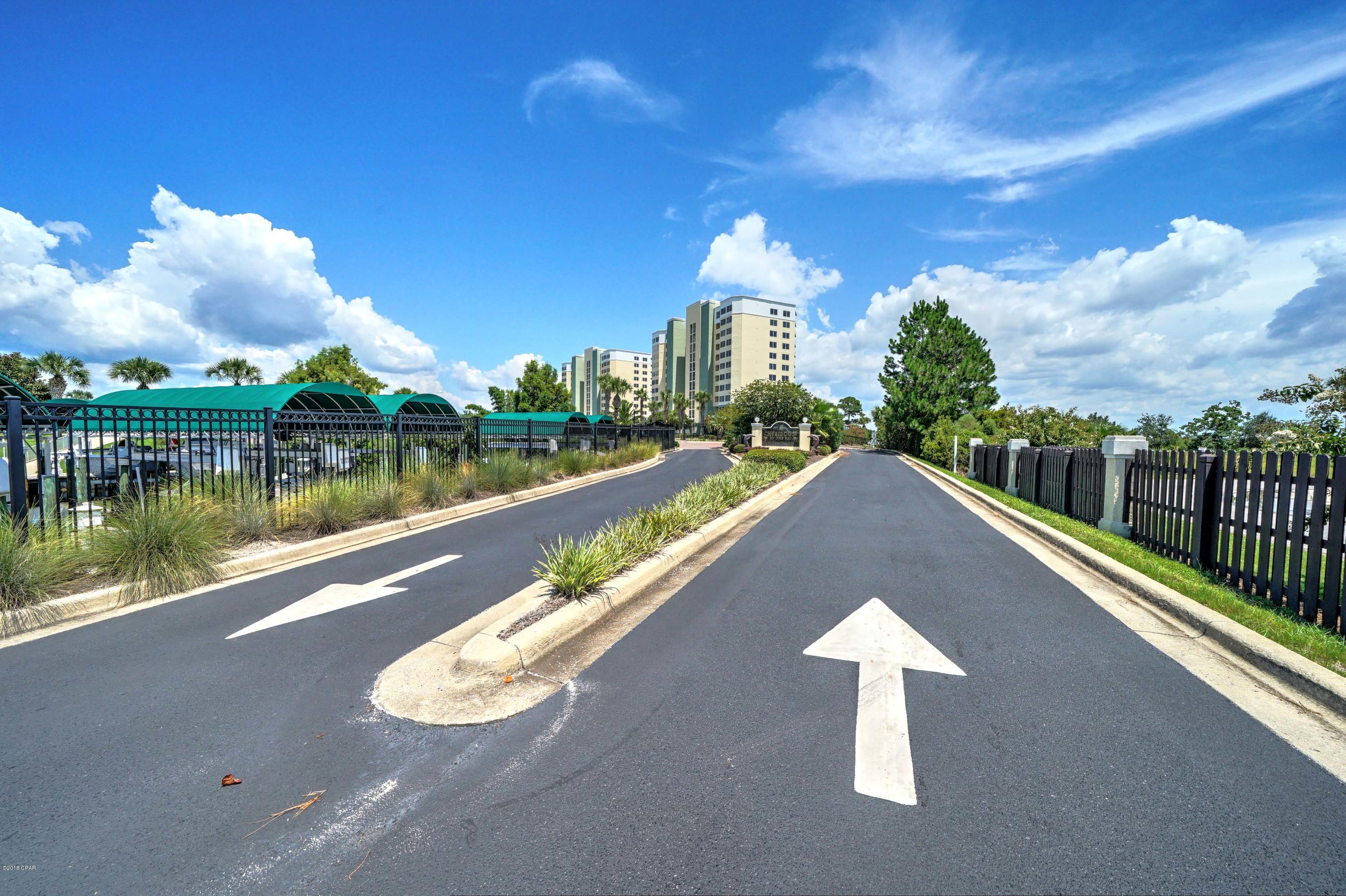 Hibiscus By The Bay - Residential