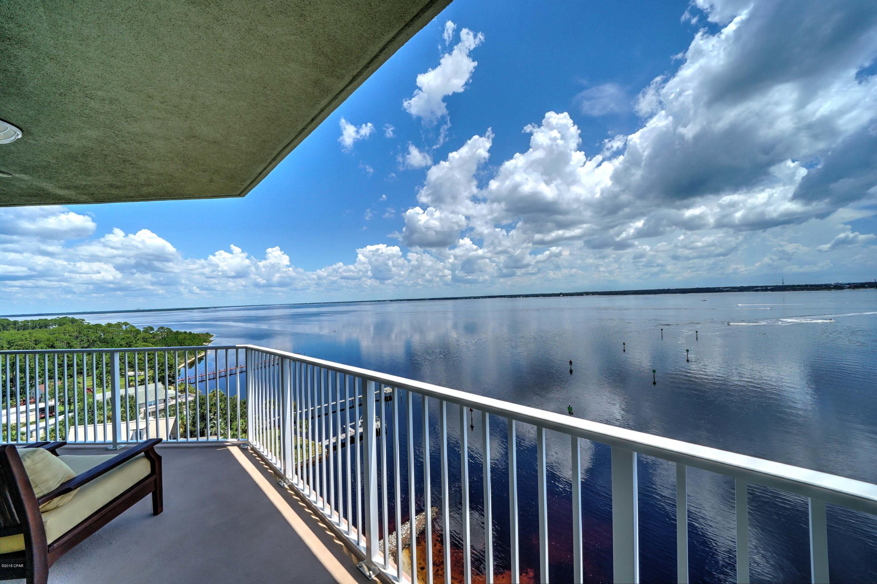 Hibiscus By The Bay - Residential