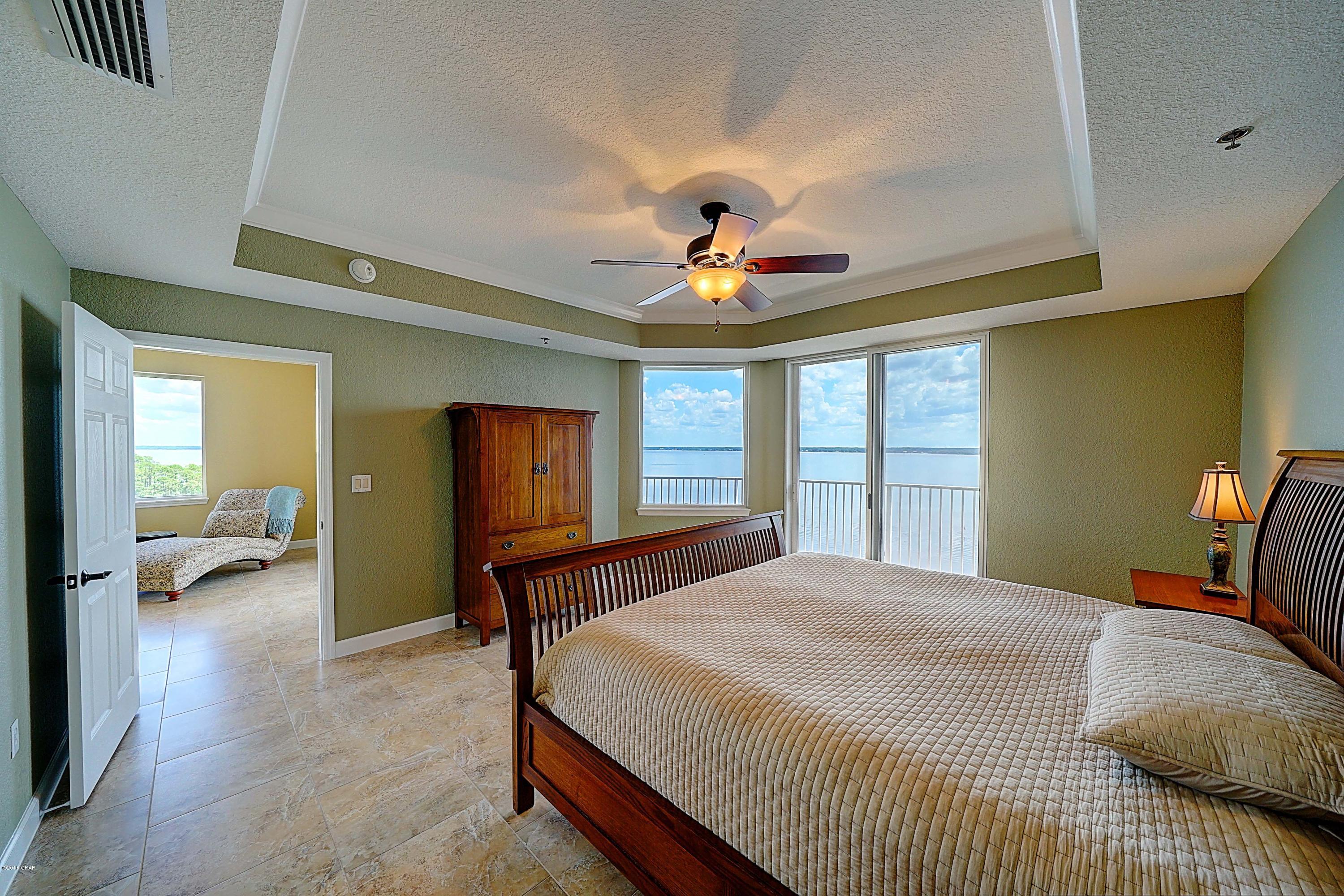 Hibiscus By The Bay - Residential