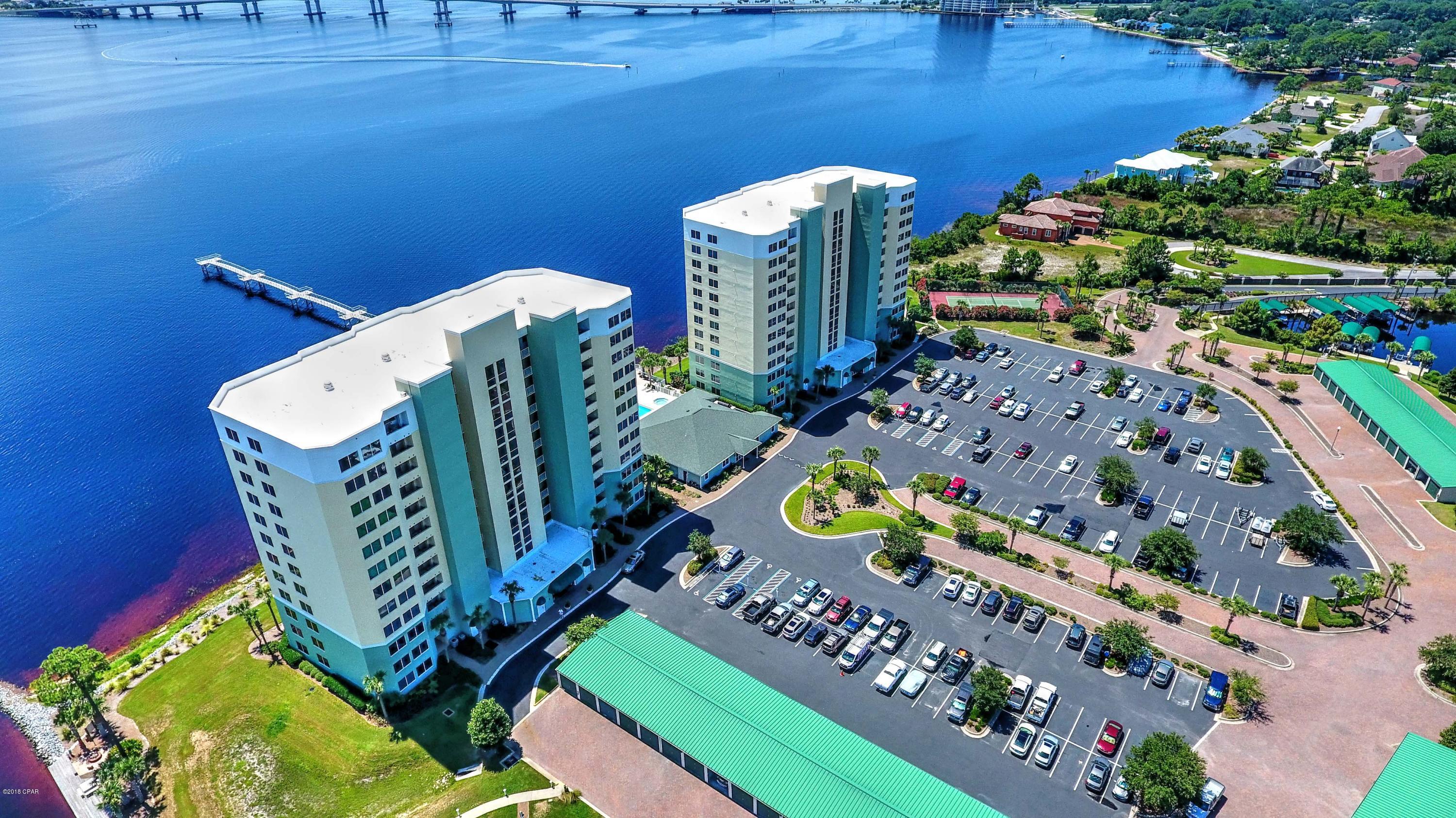 Hibiscus By The Bay - Residential