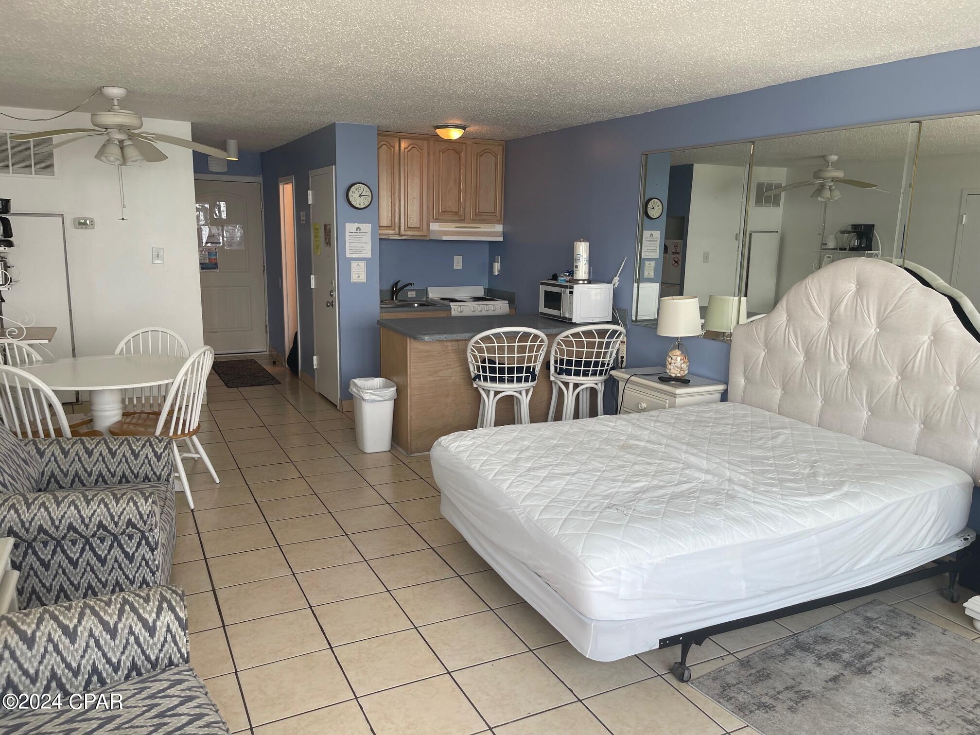 Top Of The Gulf Condo. - Residential