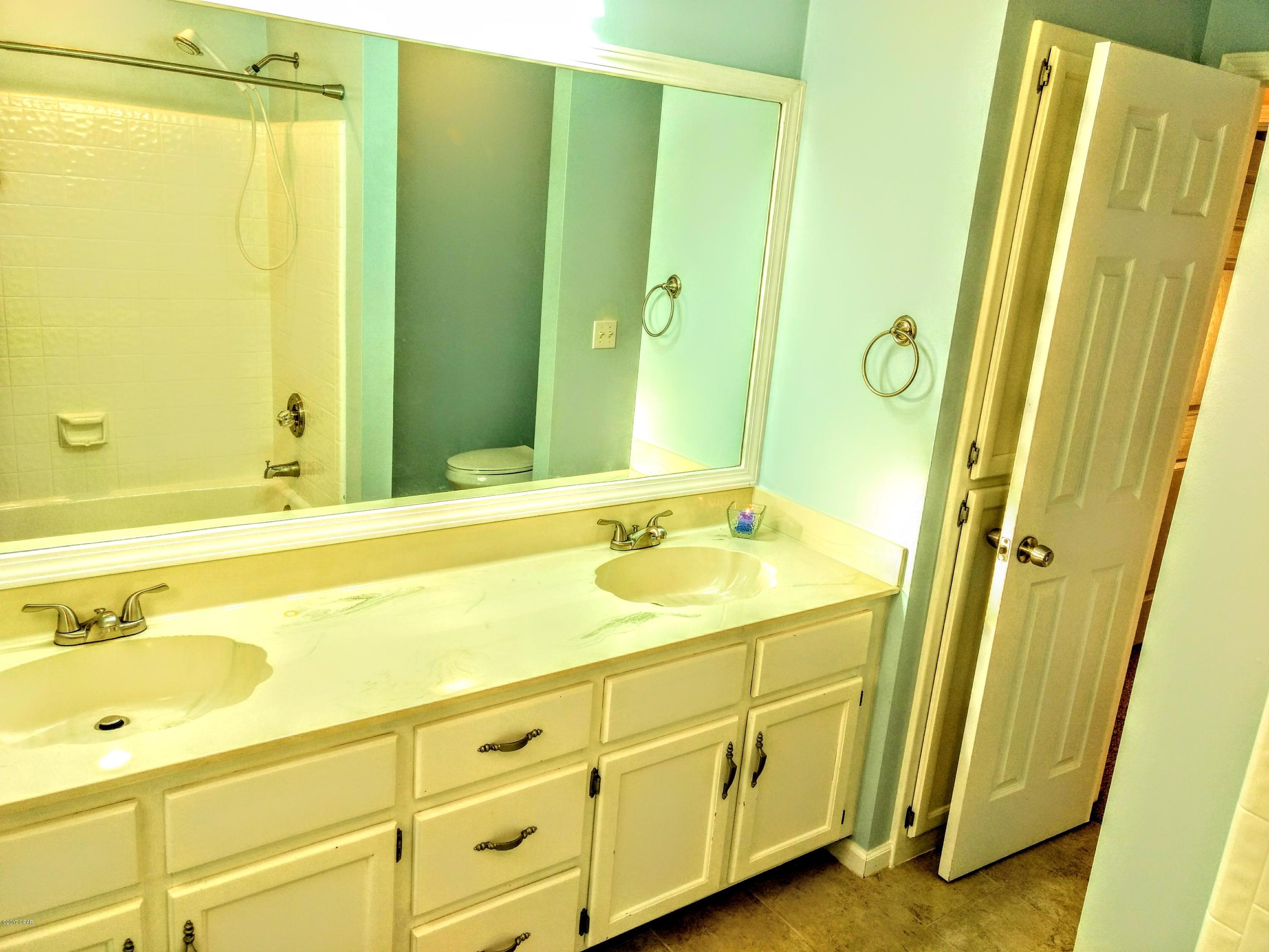 Derby Woods - Residential