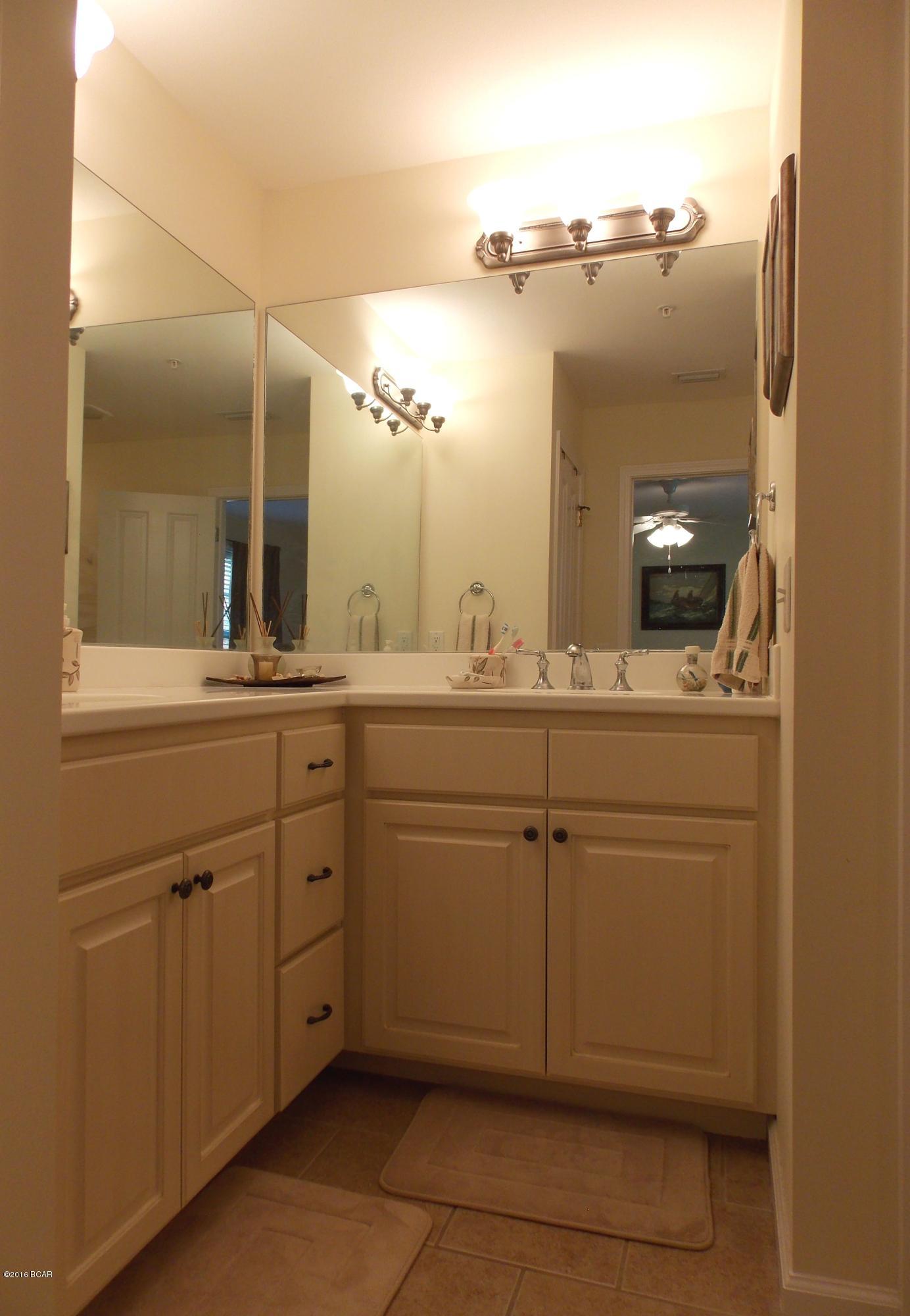 Annabella's Townhomes - Residential