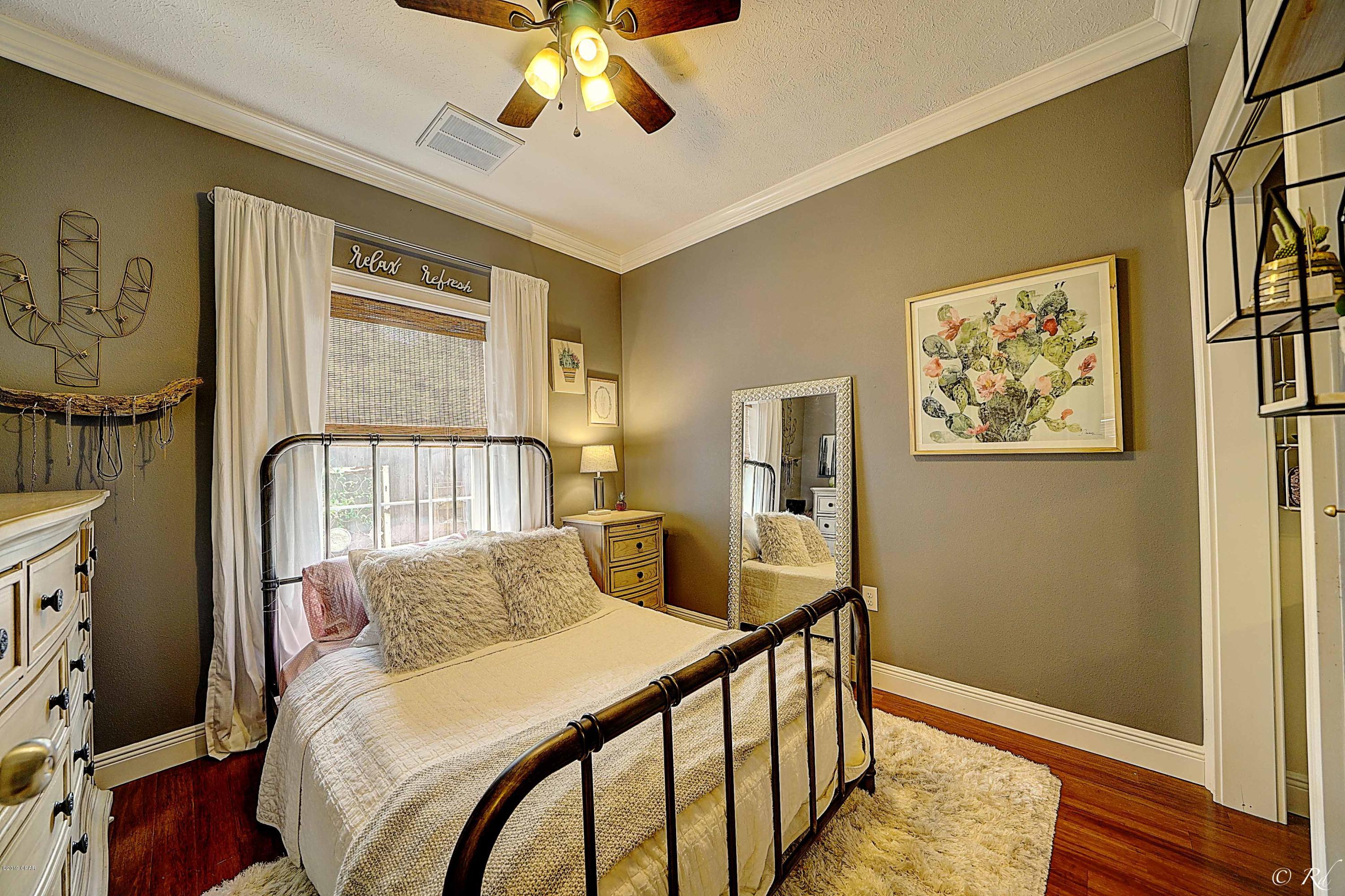 Paradise Grove - Residential