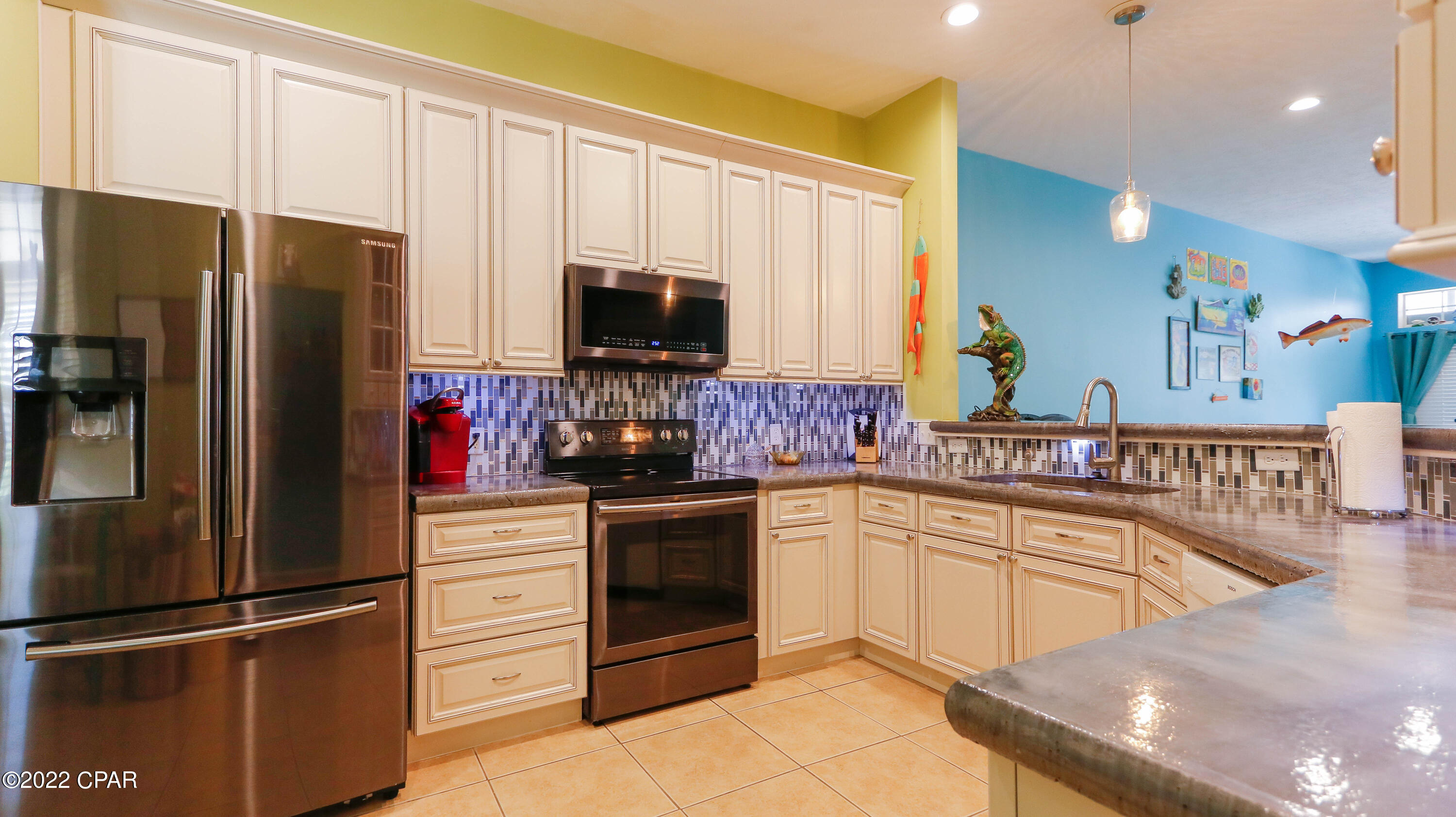 Dolphin Bay Ph II - Residential