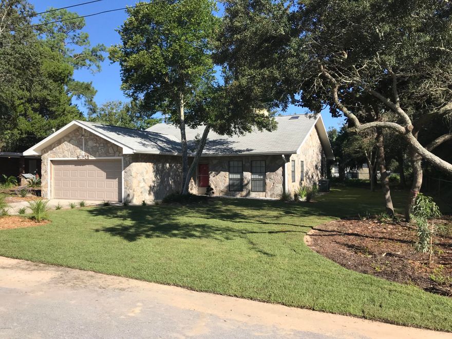 Just a short walk to the beach from this West End Panama City Beach home. This home features vaulted ceilings in the living room, open kitchen and dining room combo, and an office space just off the of the kitchen.  There is also a nice Florida room off of the office area.  Large master bedroom with walk in closet.