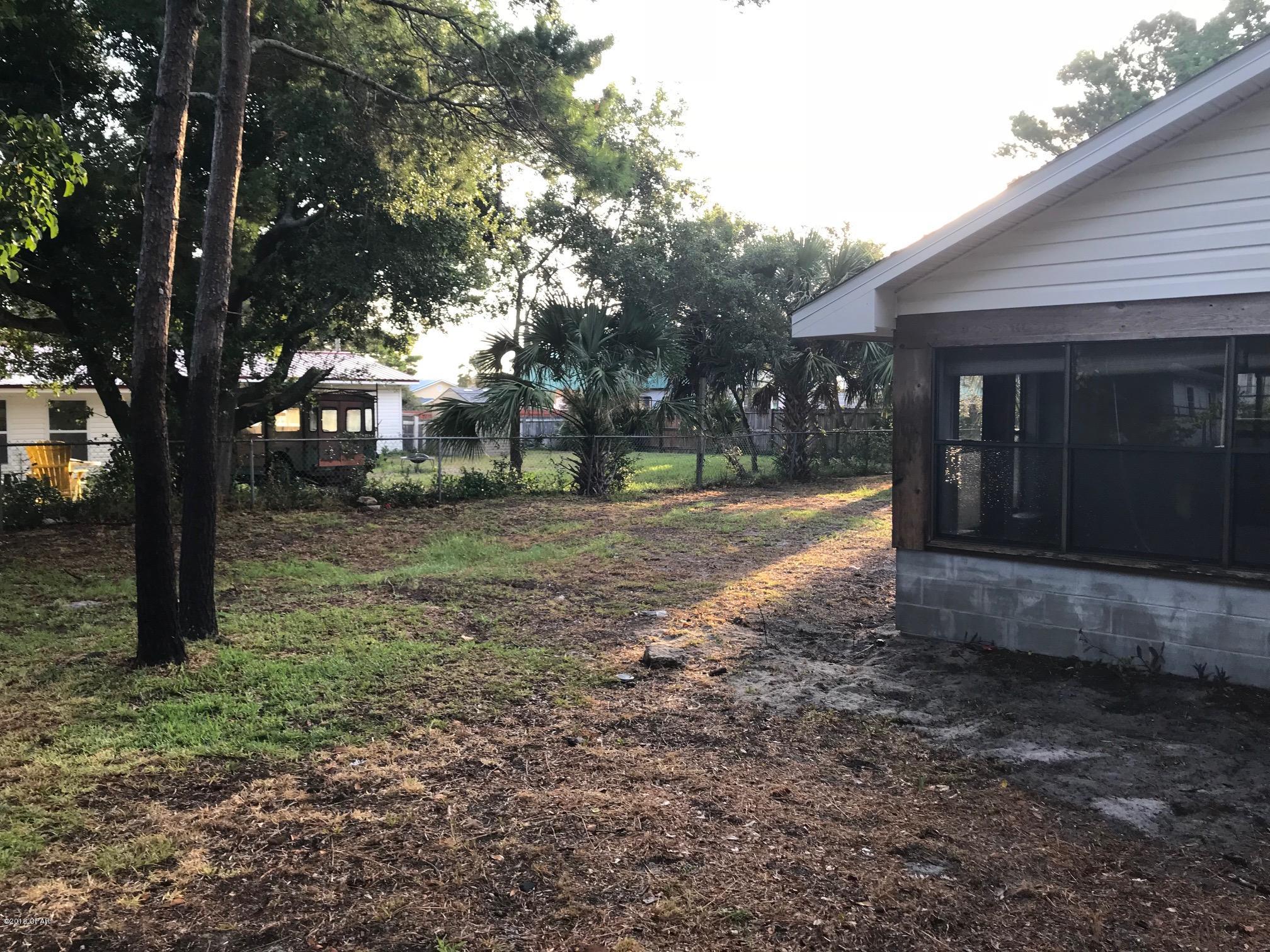 Riviera Beach 1st Add - Residential Lease