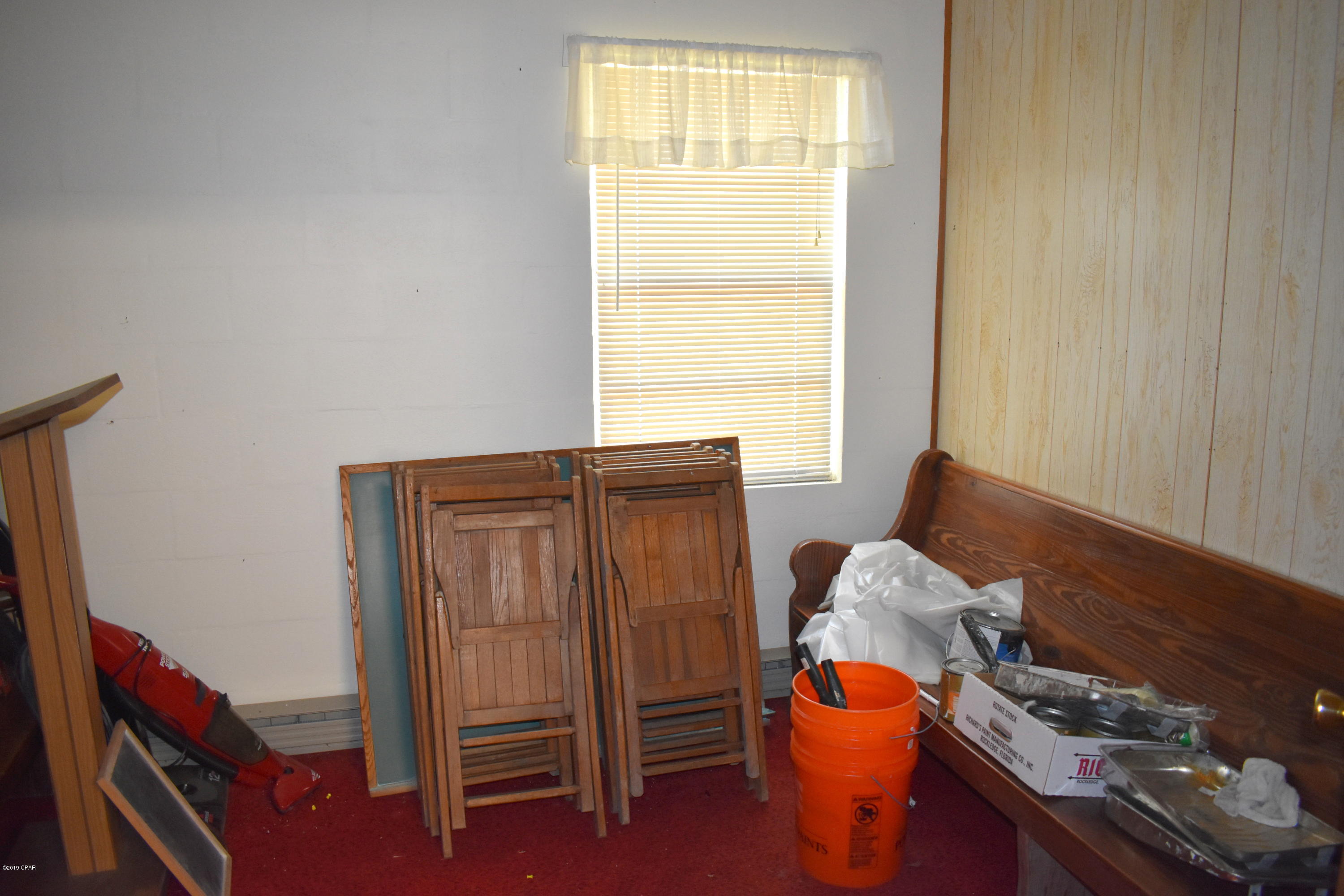 [No Recorded Subdiv] - Commercial Sale