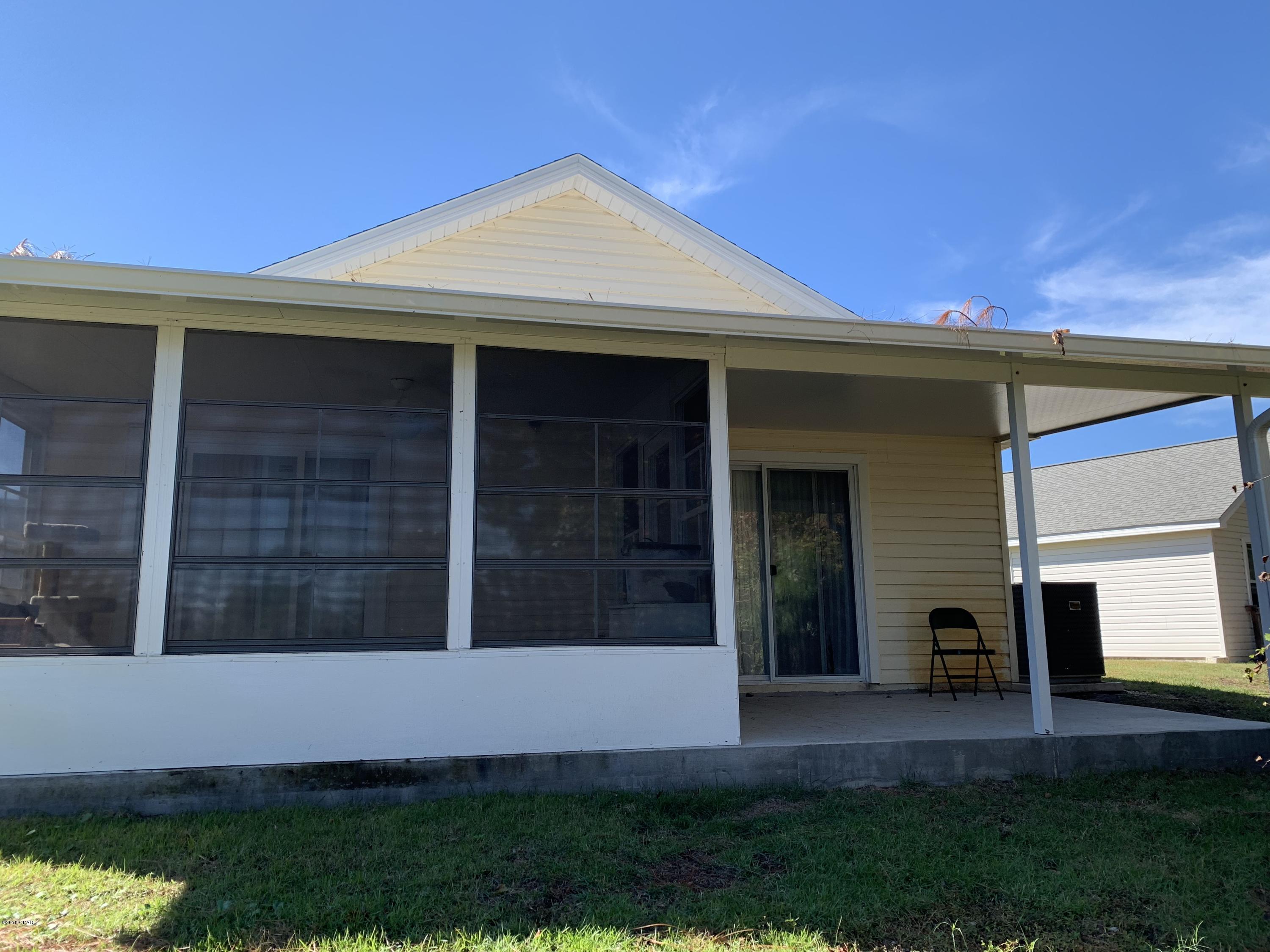 Palm Cove Phase III - Residential Lease