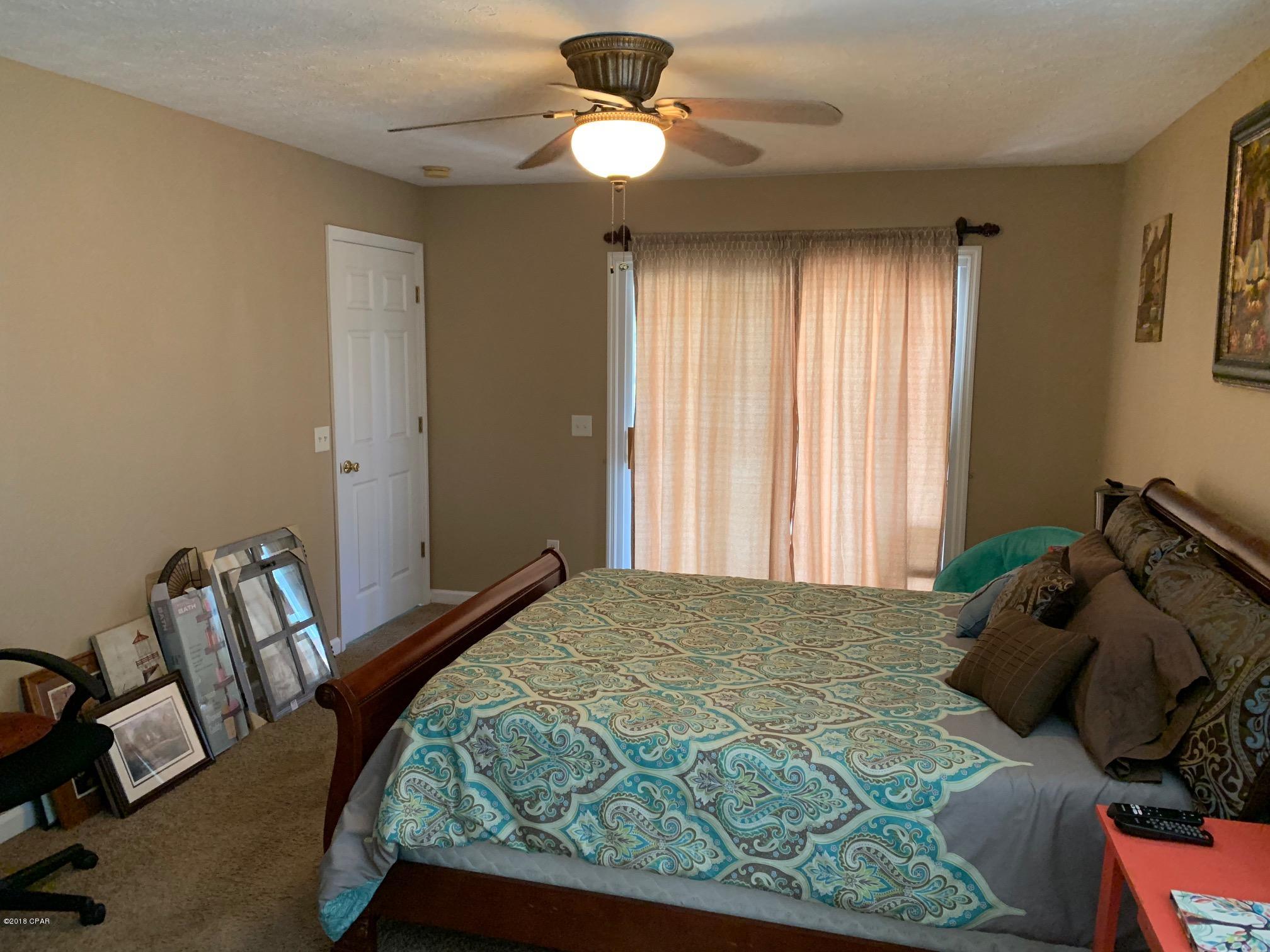 Palm Cove Phase III - Residential Lease