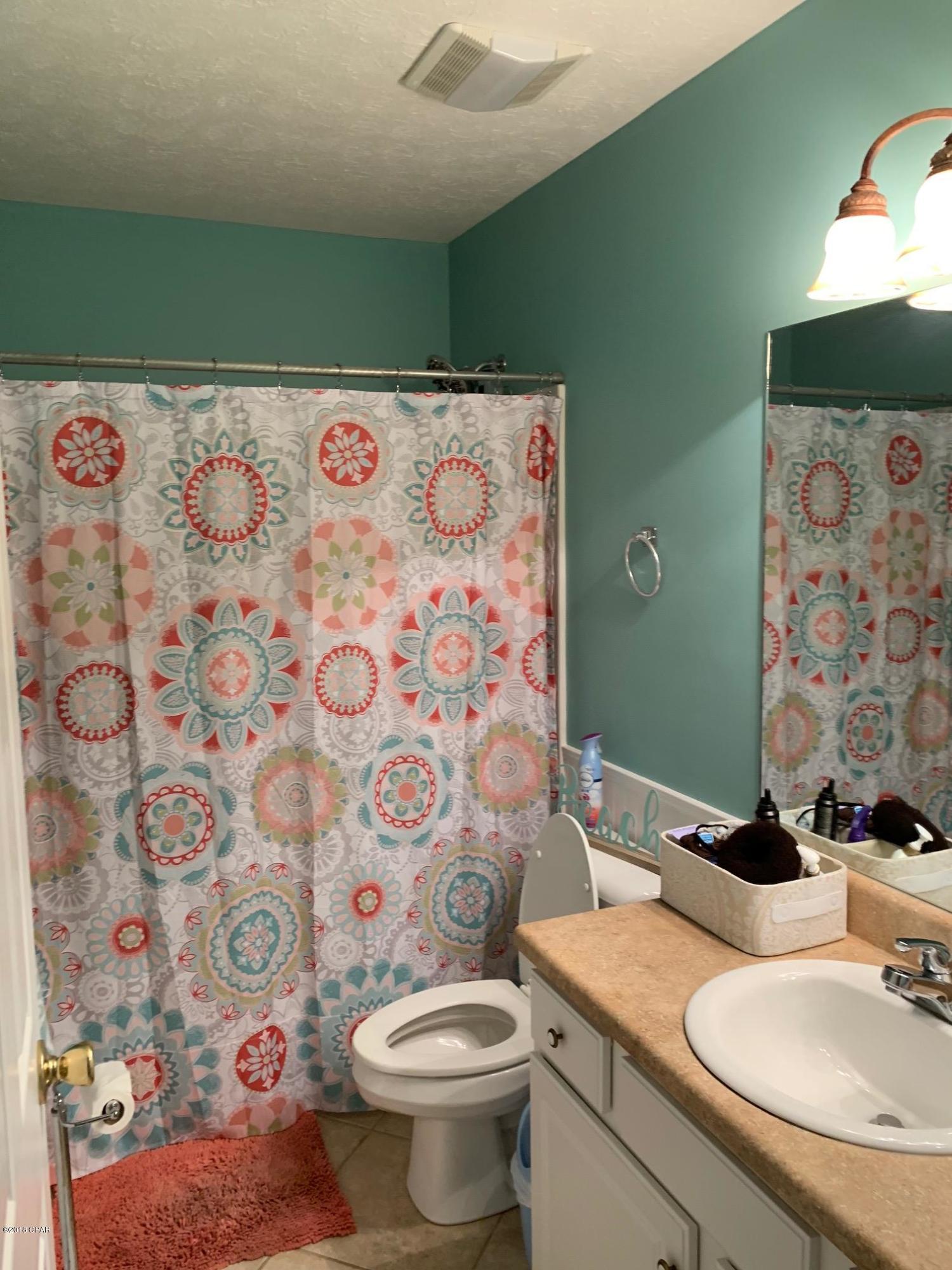 Palm Cove Phase III - Residential Lease