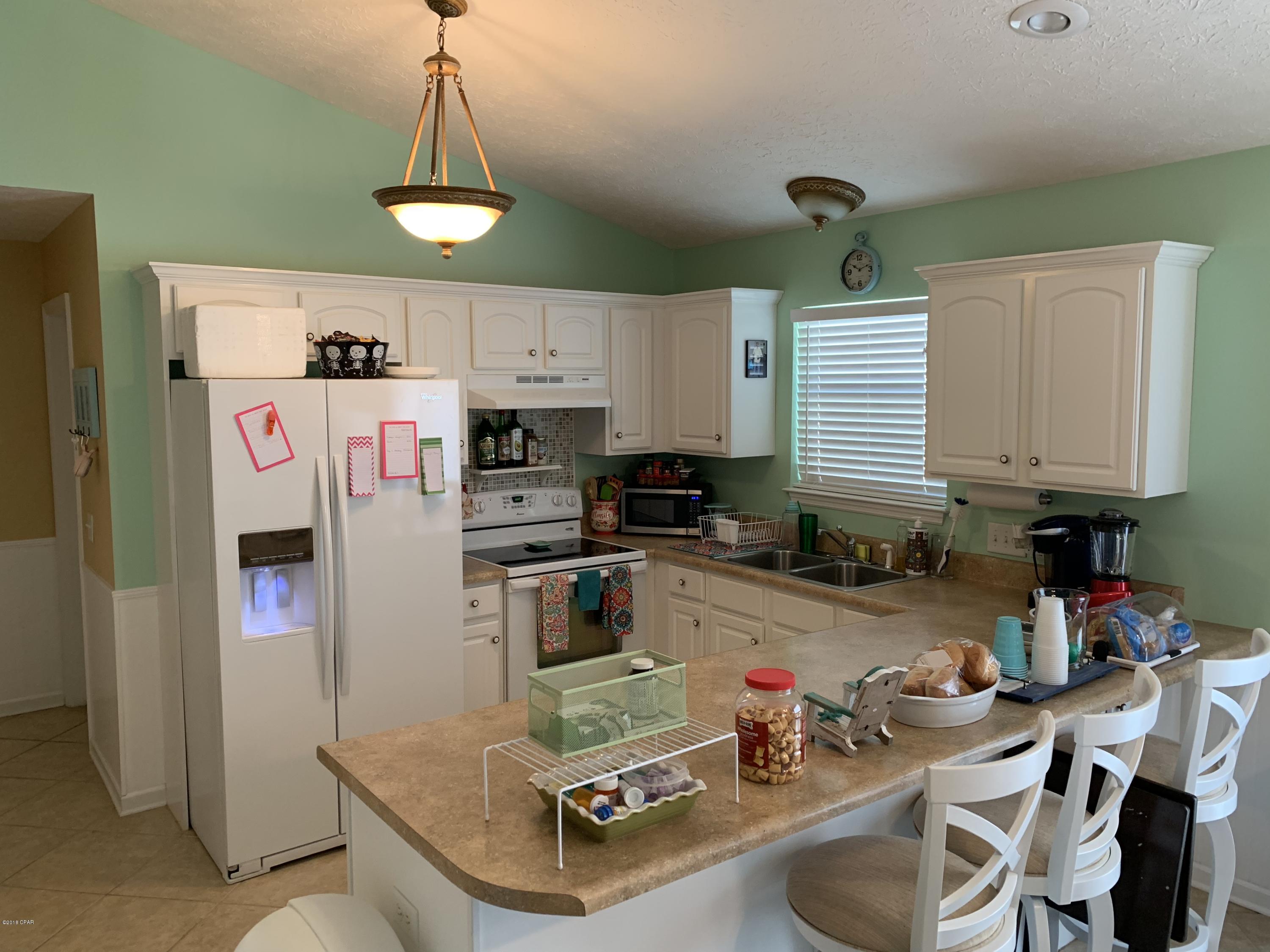 Palm Cove Phase III - Residential Lease