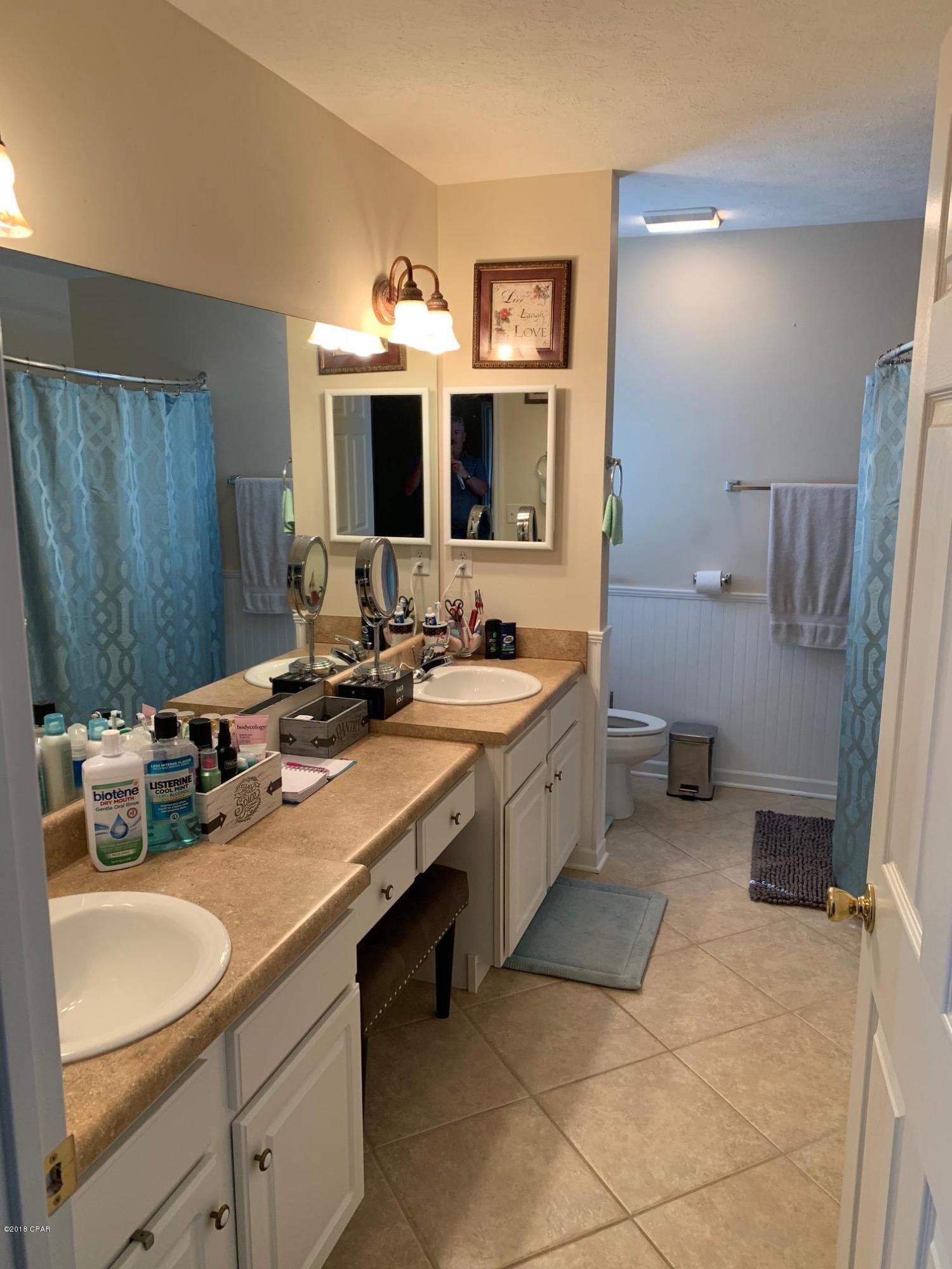 Palm Cove Phase III - Residential Lease