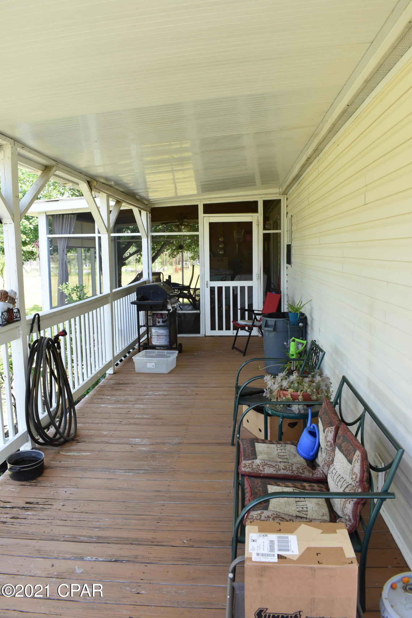 [No Recorded Subdiv] - Residential