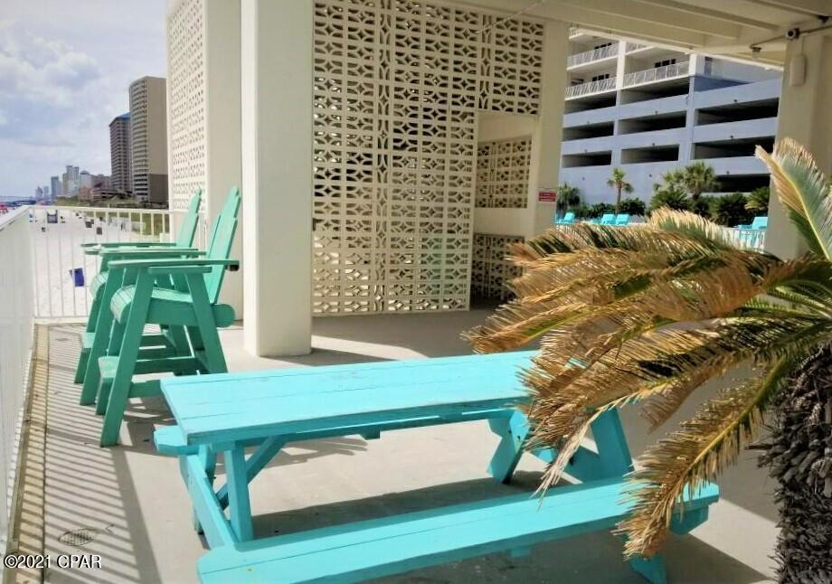 Fontainebleau Terrace - Residential