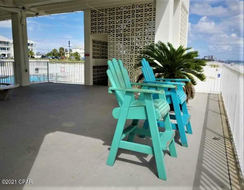 Fontainebleau Terrace - Residential