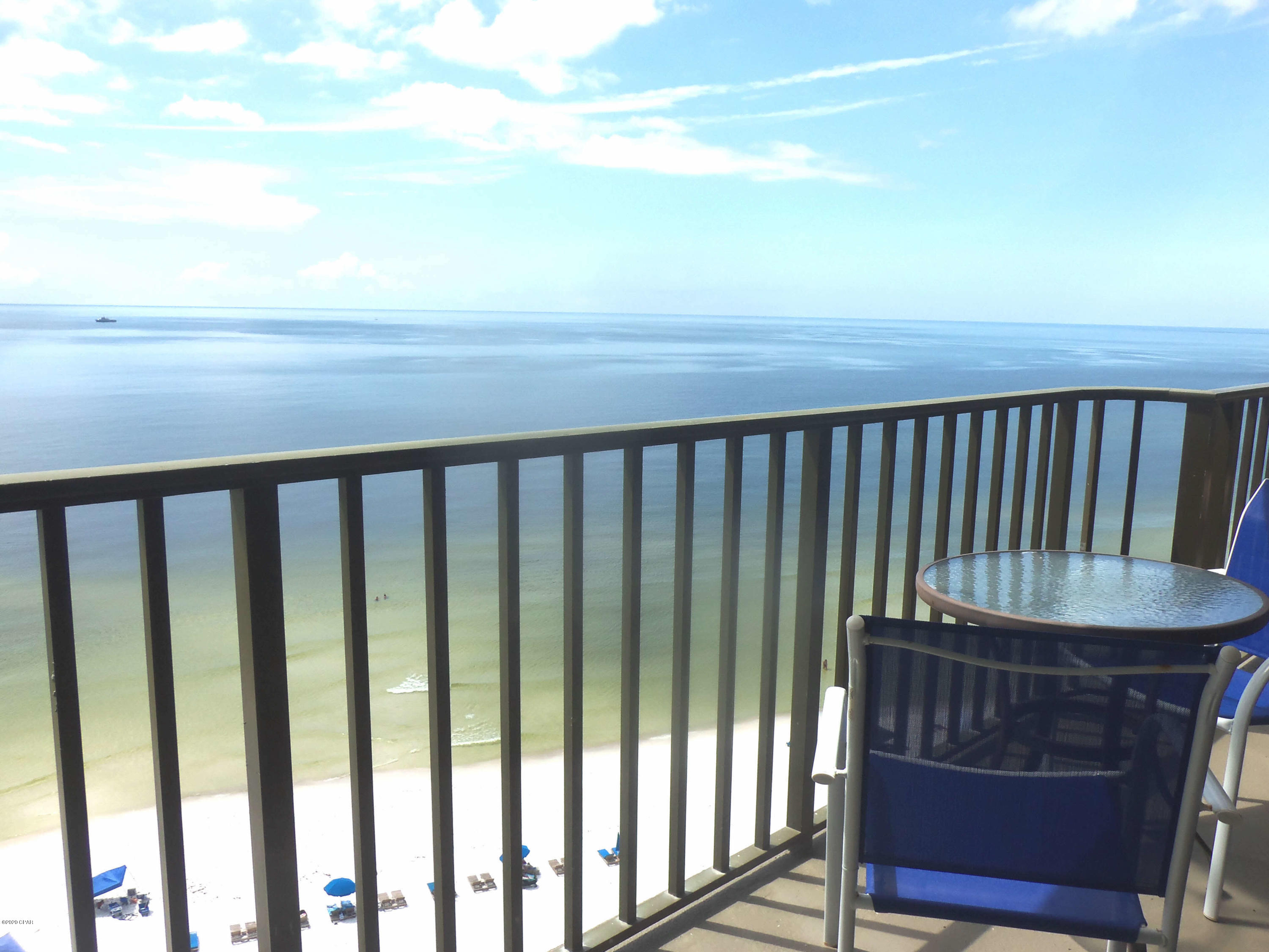 The Commodore - Residential