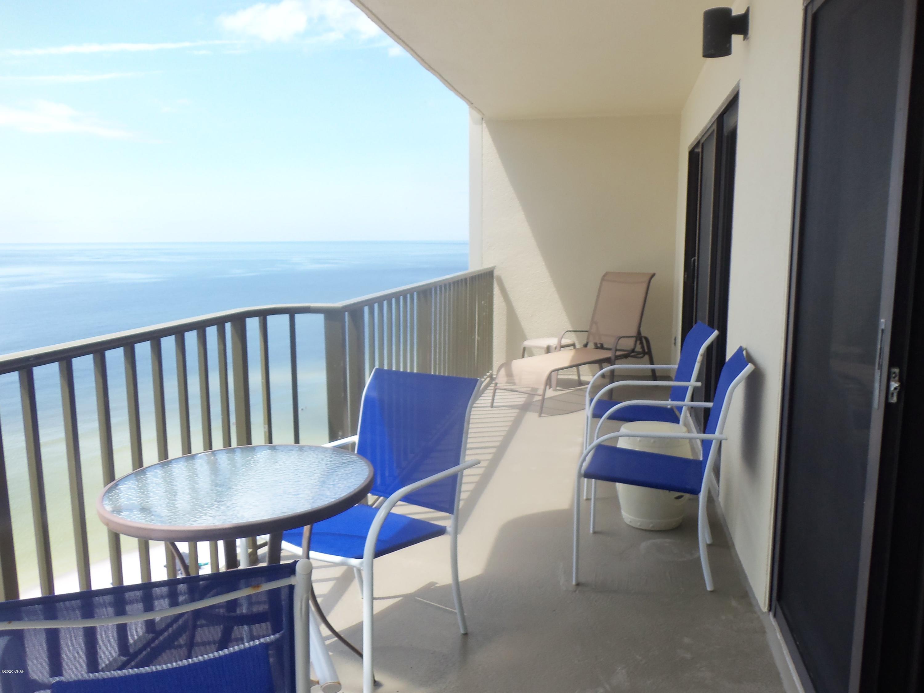 The Commodore - Residential