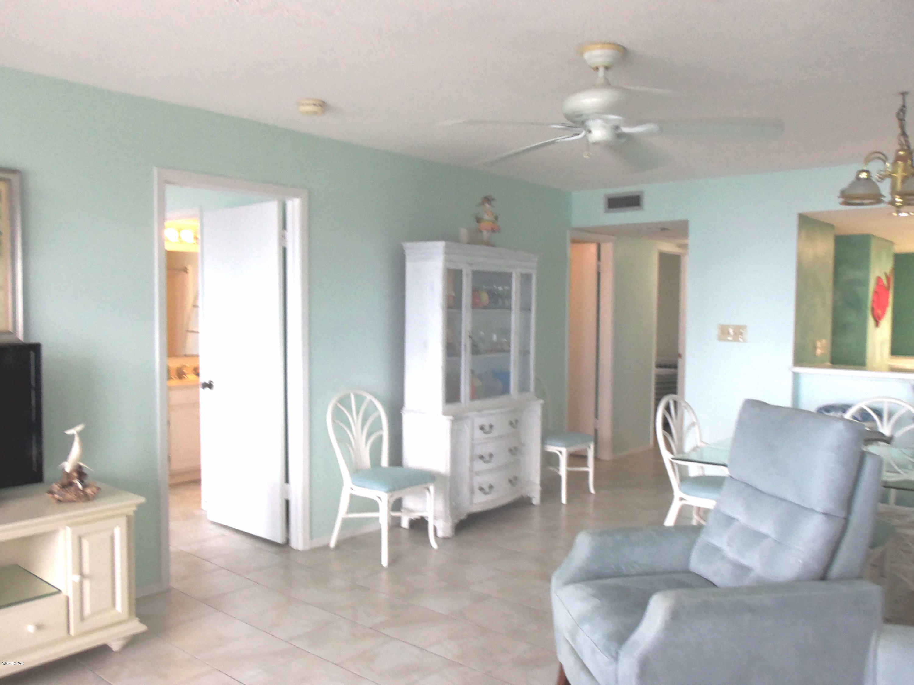 The Commodore - Residential