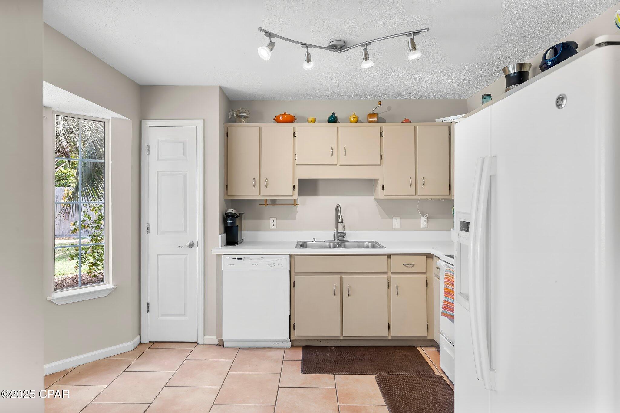 Gulf Highlands - Residential