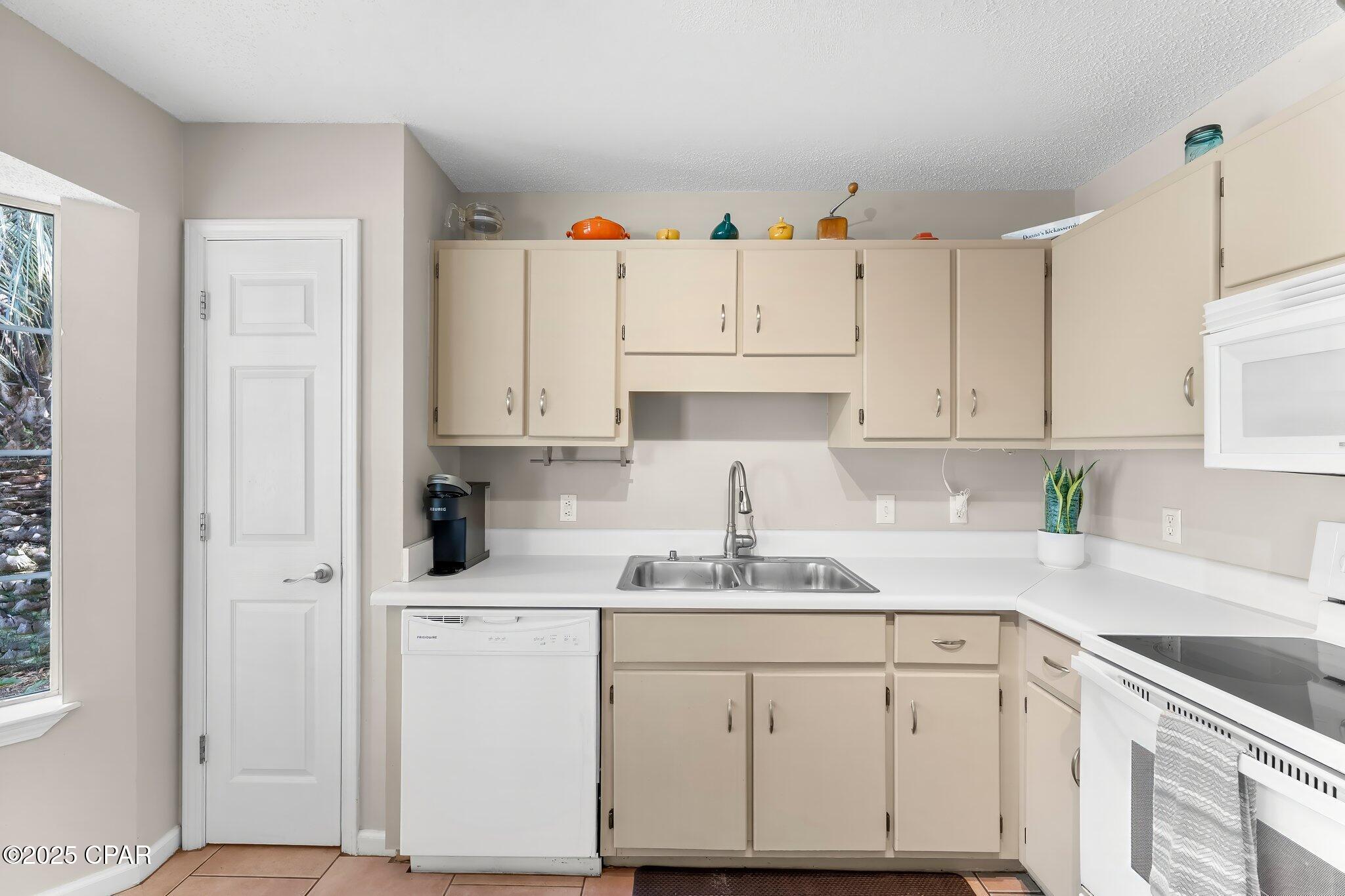 Gulf Highlands - Residential