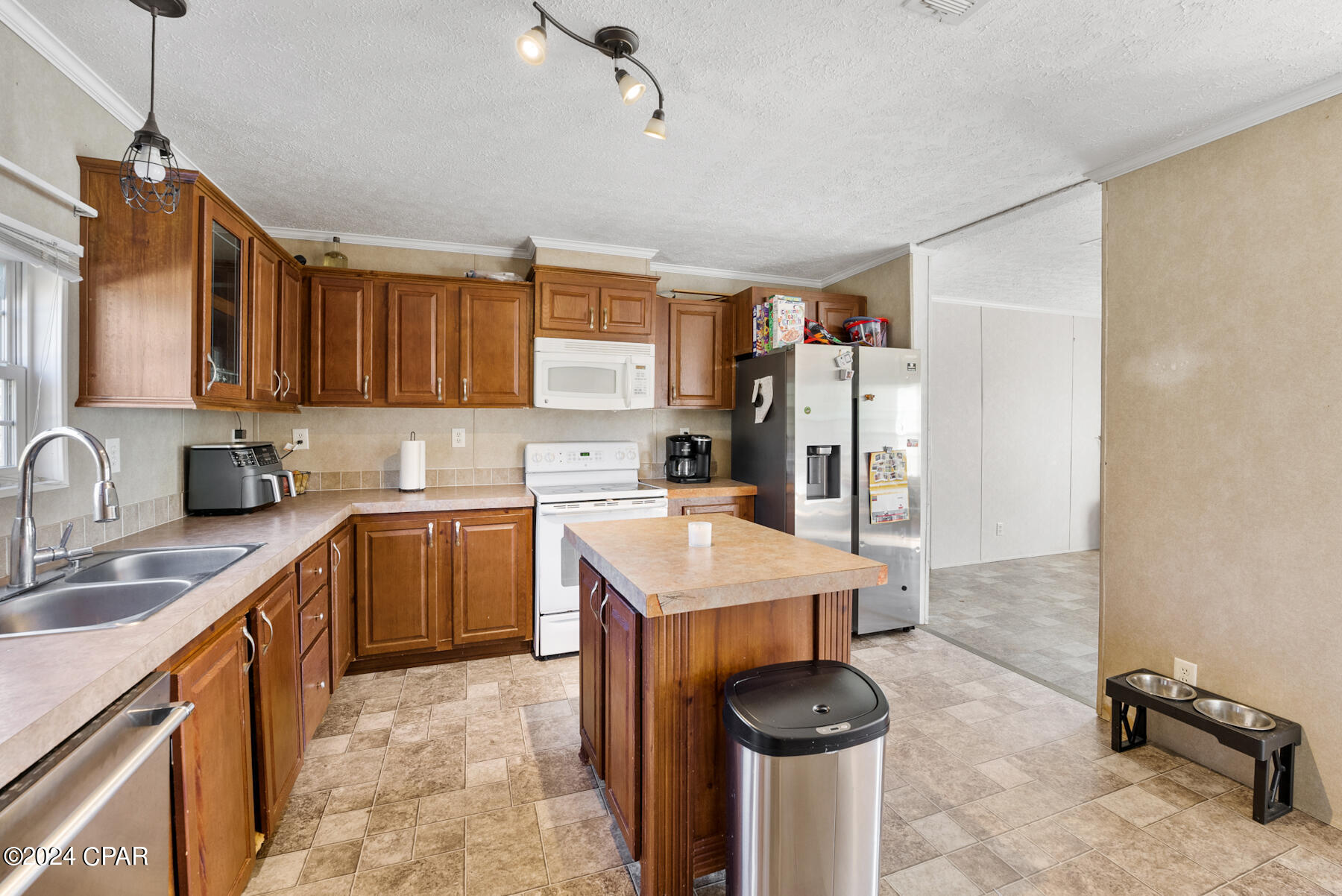 [No Recorded Subdiv] - Residential